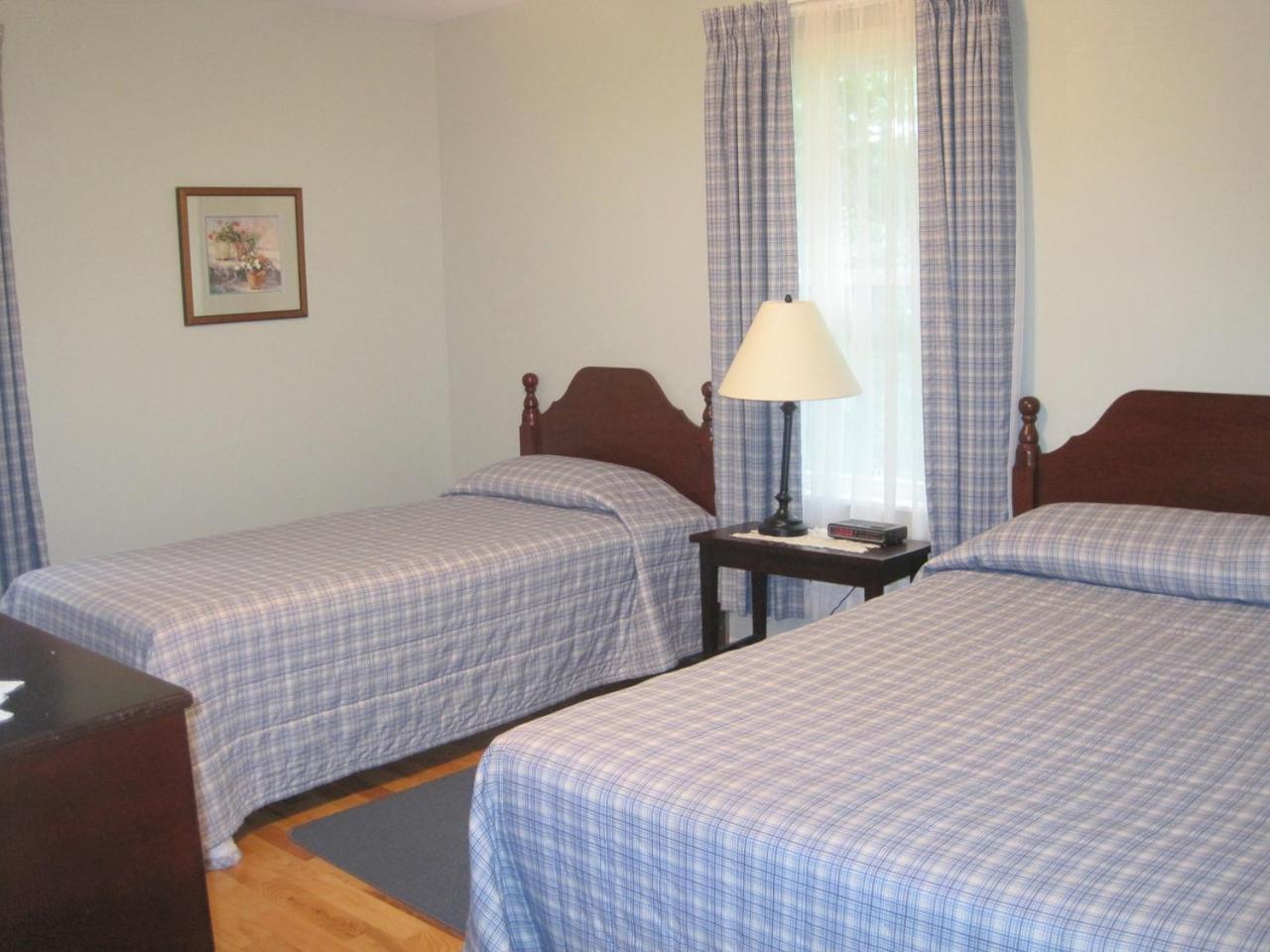 Lakeview Lodge and Cottages