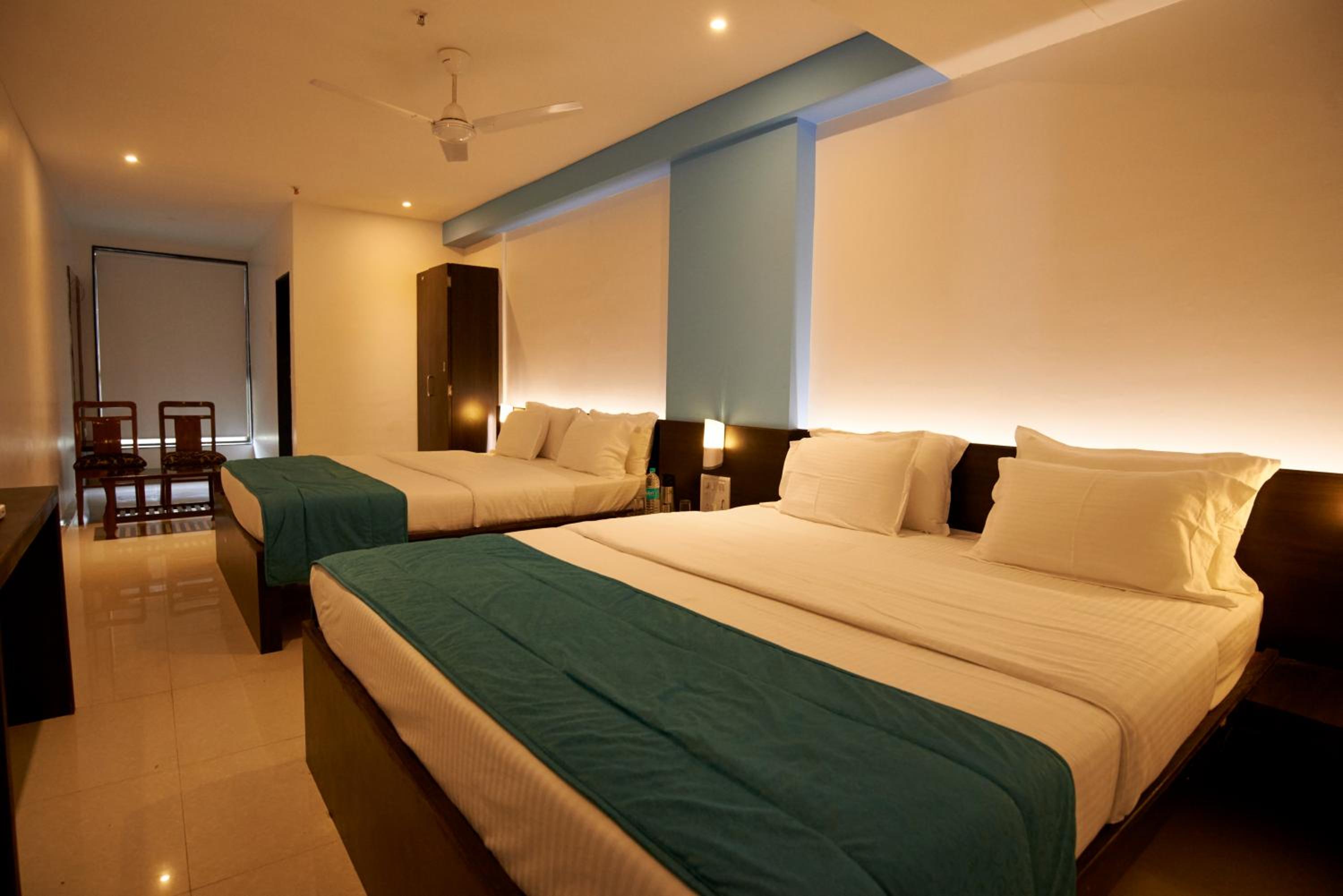 HOTEL CITY POINT