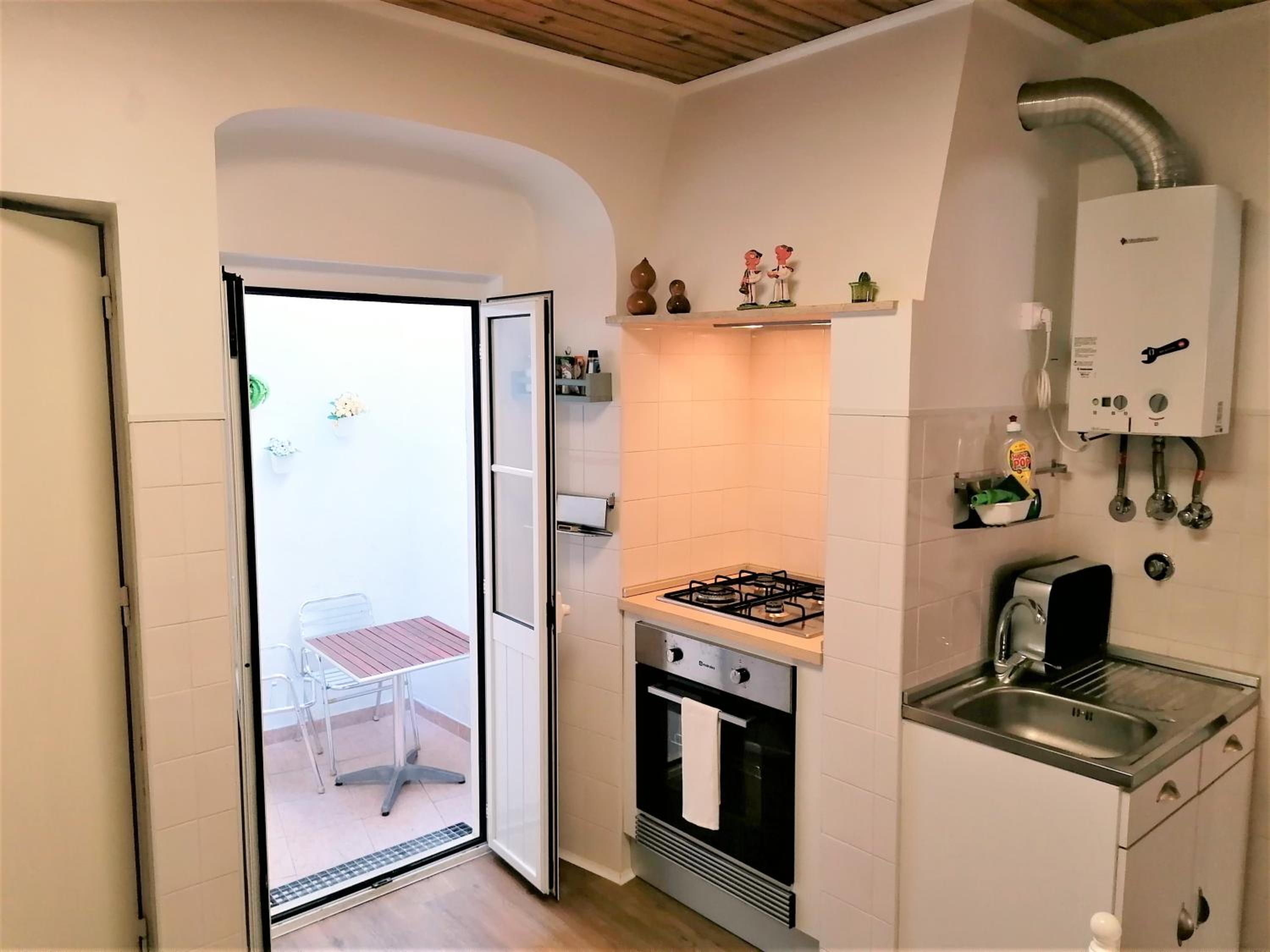 Apartments in the Castle of S Jorge view 3