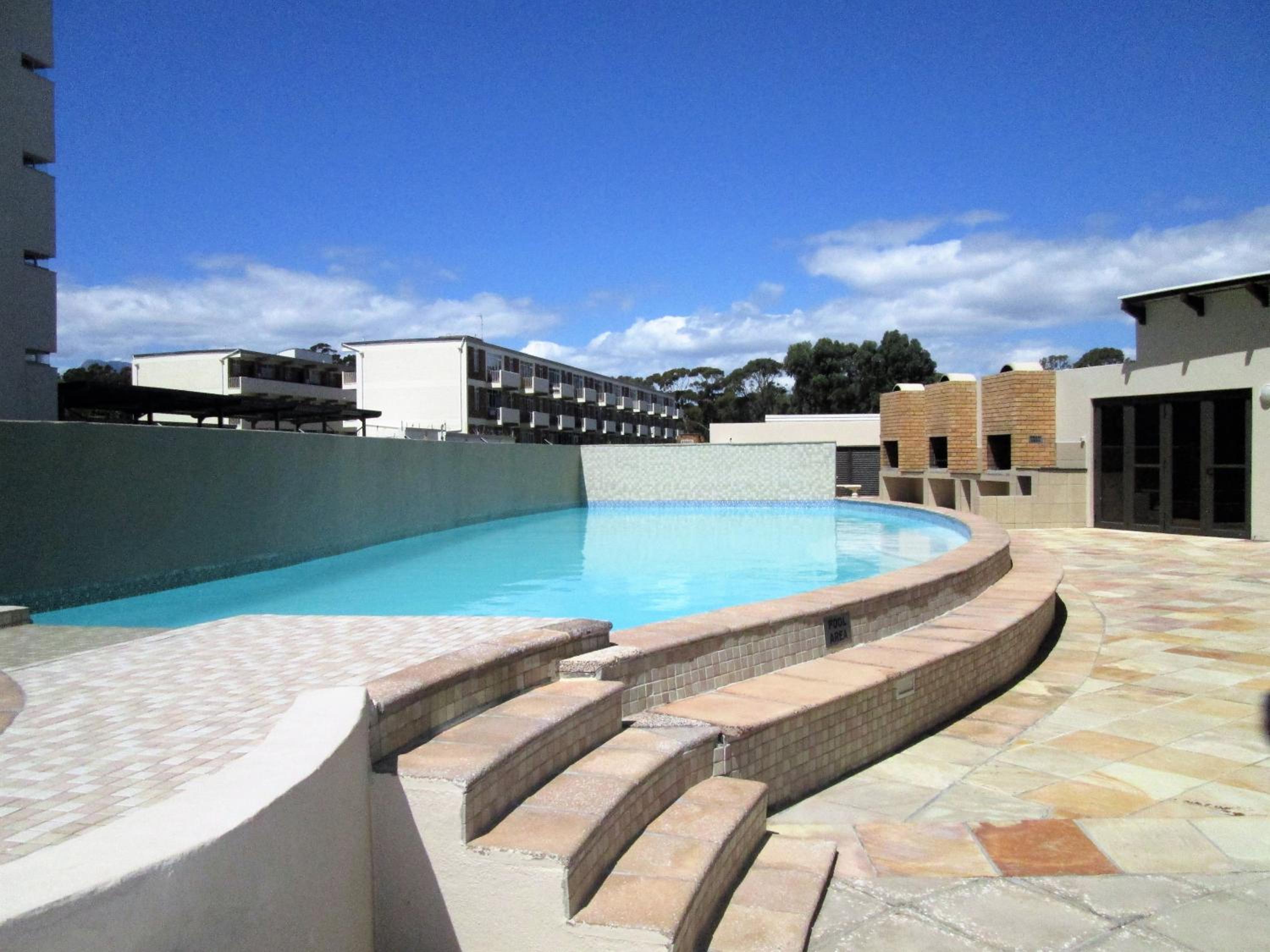 Eugenie's Place, Ocean View Apartments