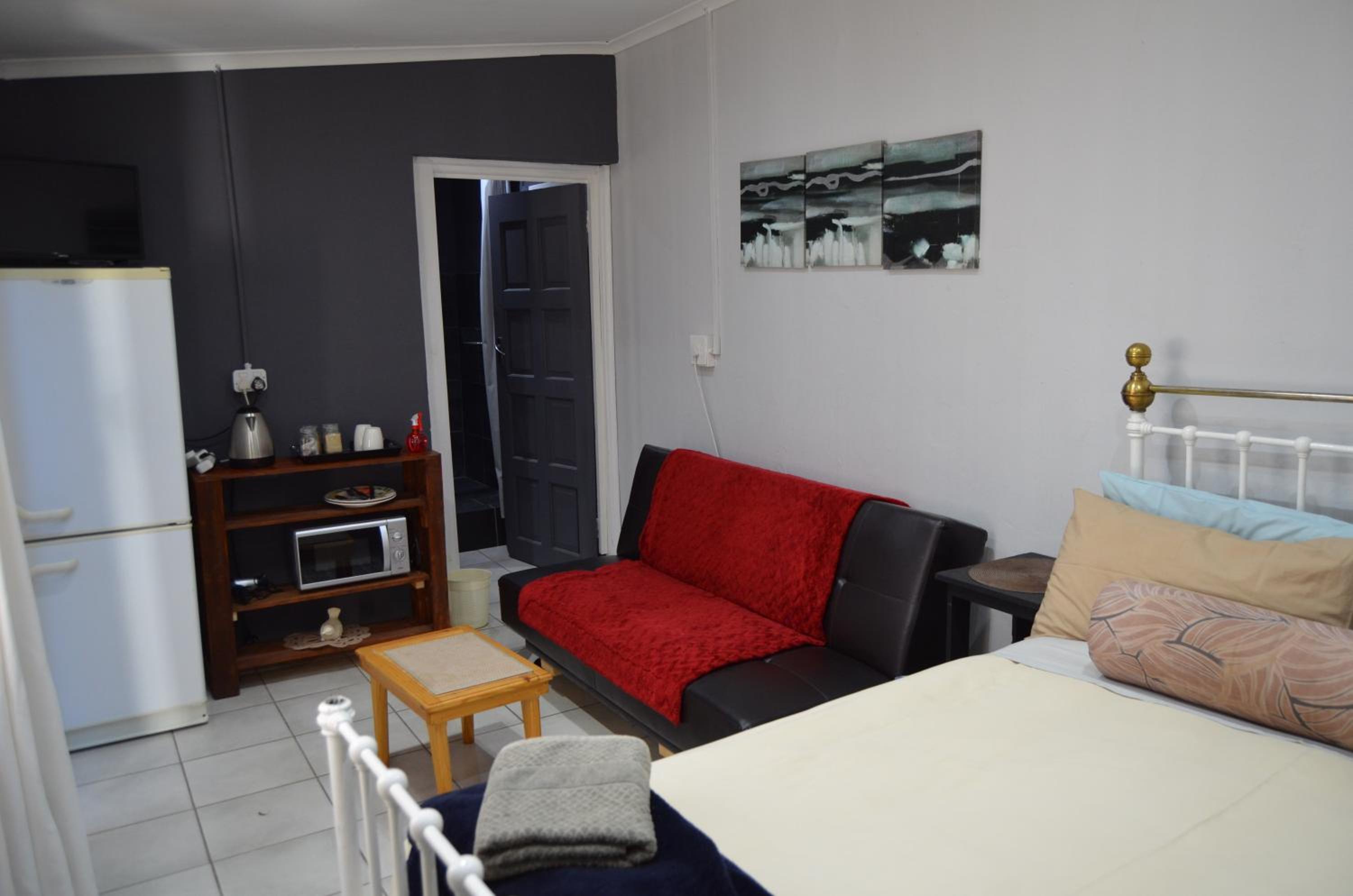A & R Guesthouse view 3