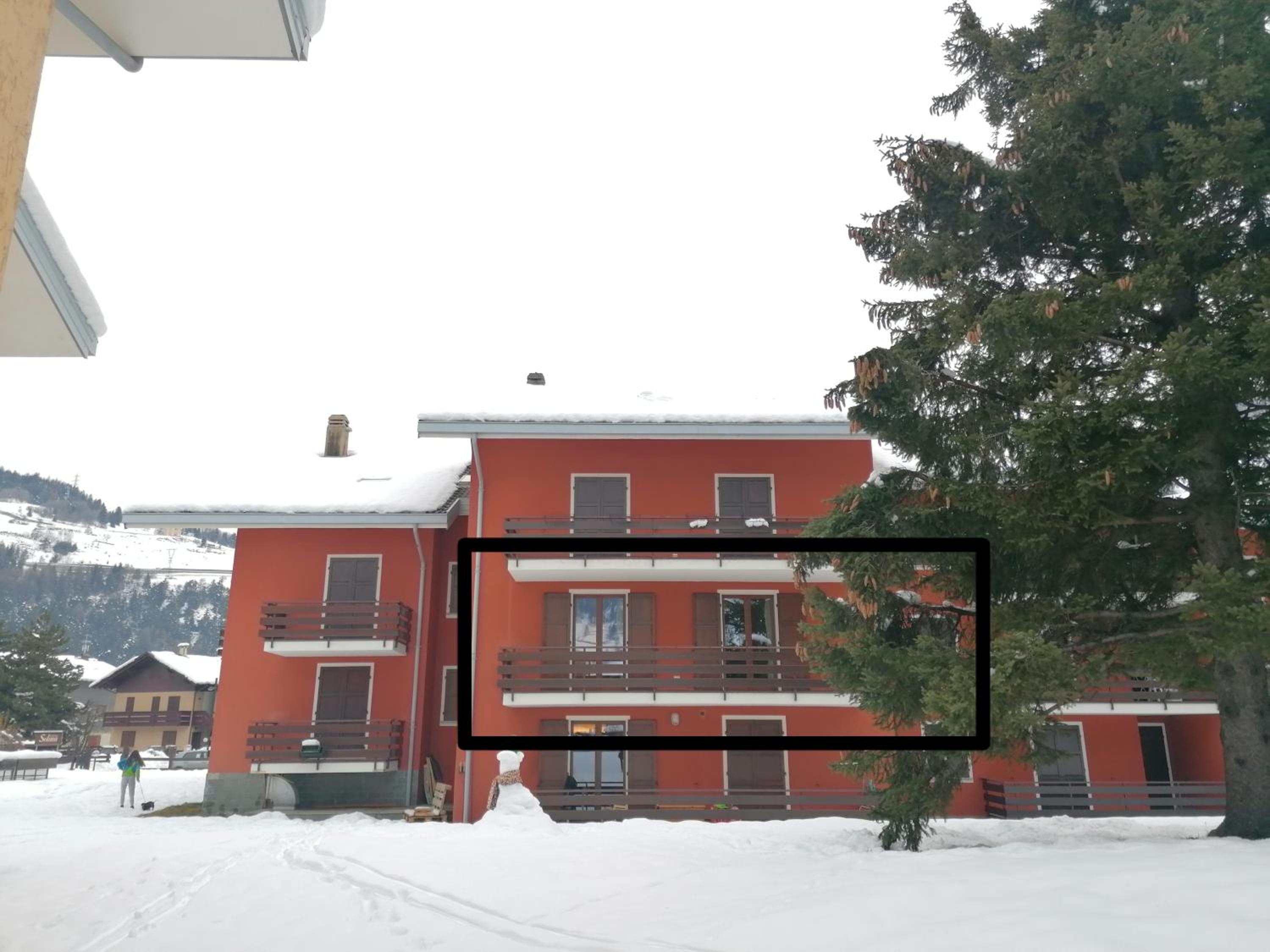 Appartamento Caste Solena view 2