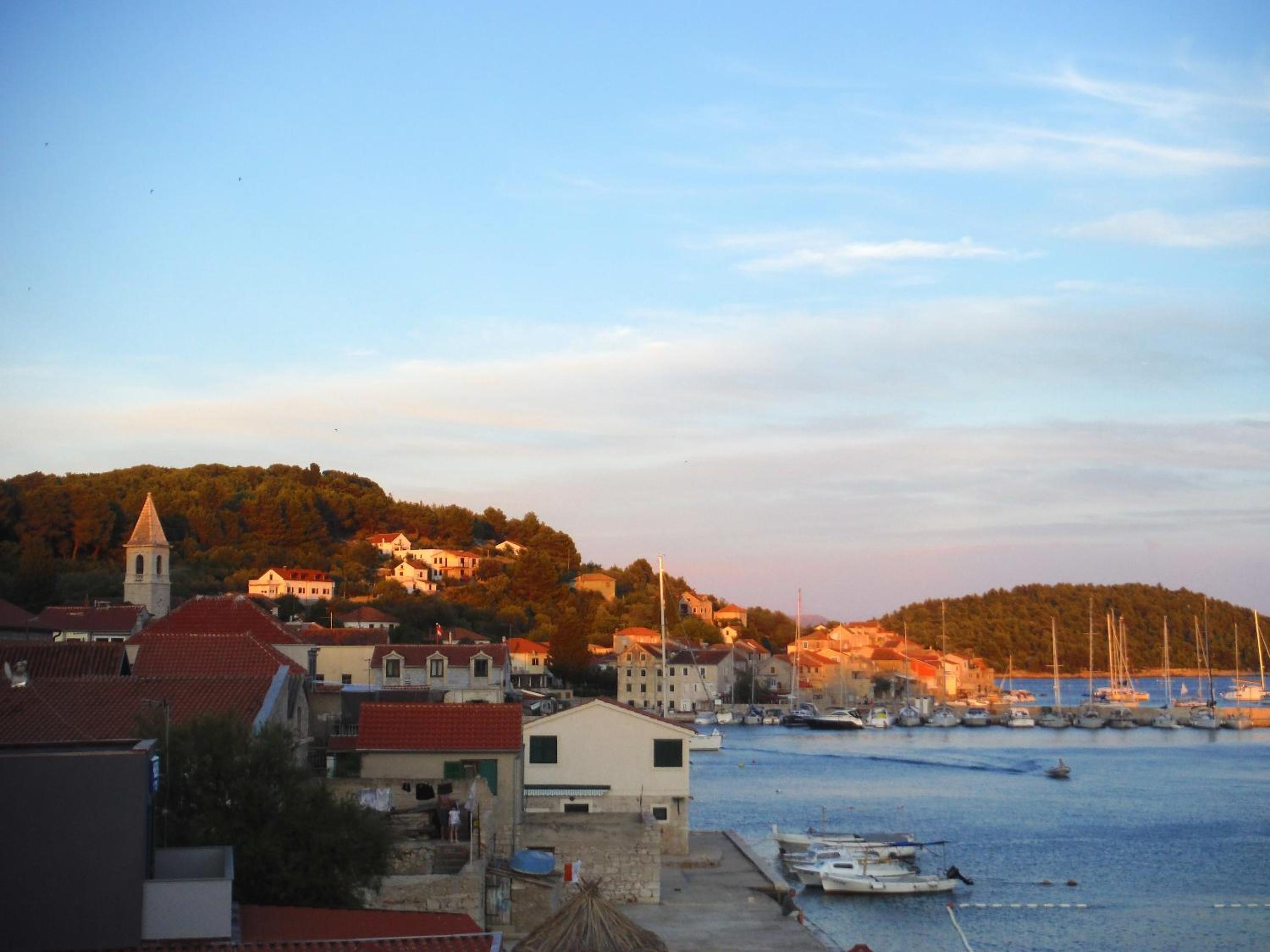 Sea View Apartment in Prvić Luka, 46m², Terrace