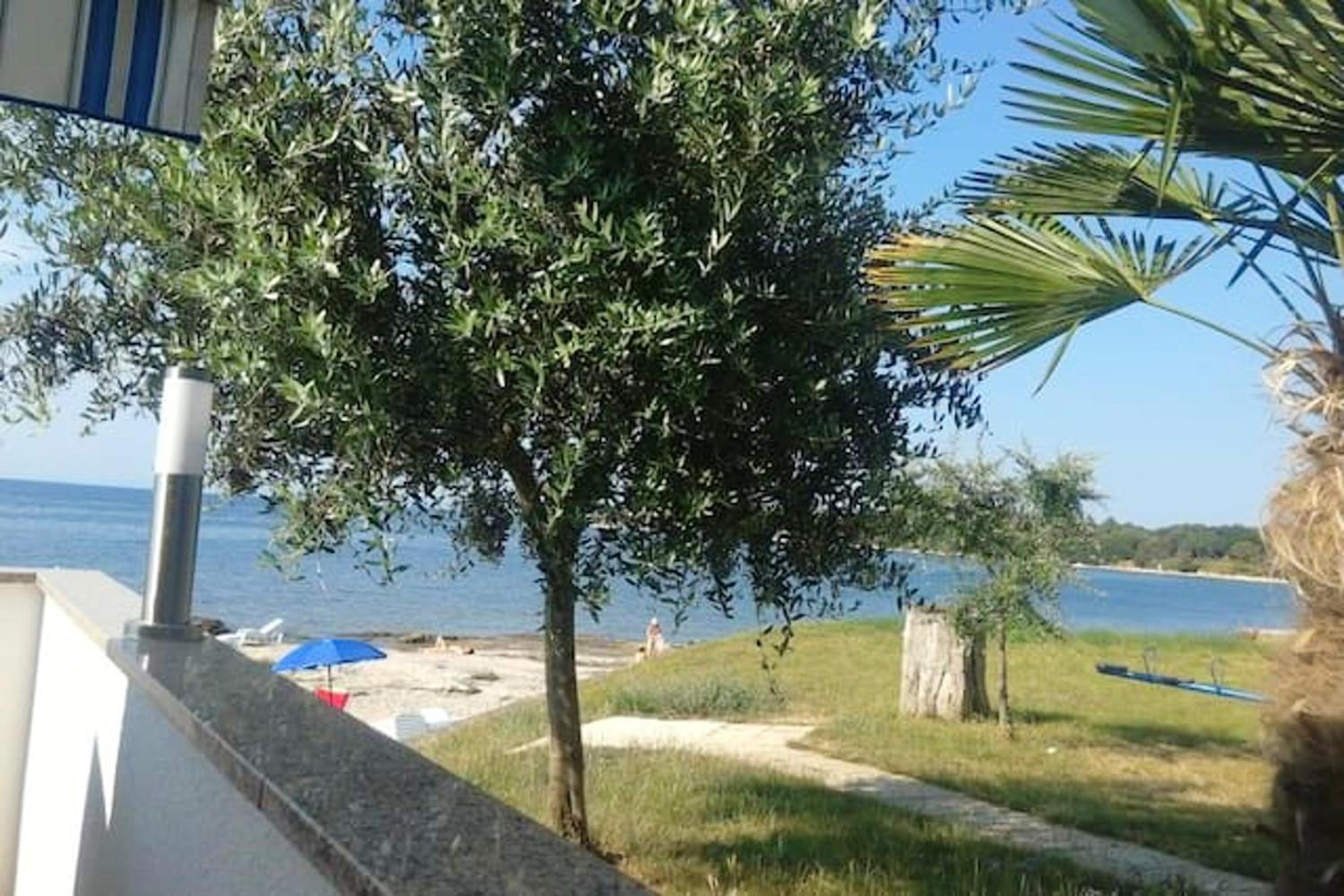 Comfortable Apartment in Zambratija, 40 m², near beaches. view 5