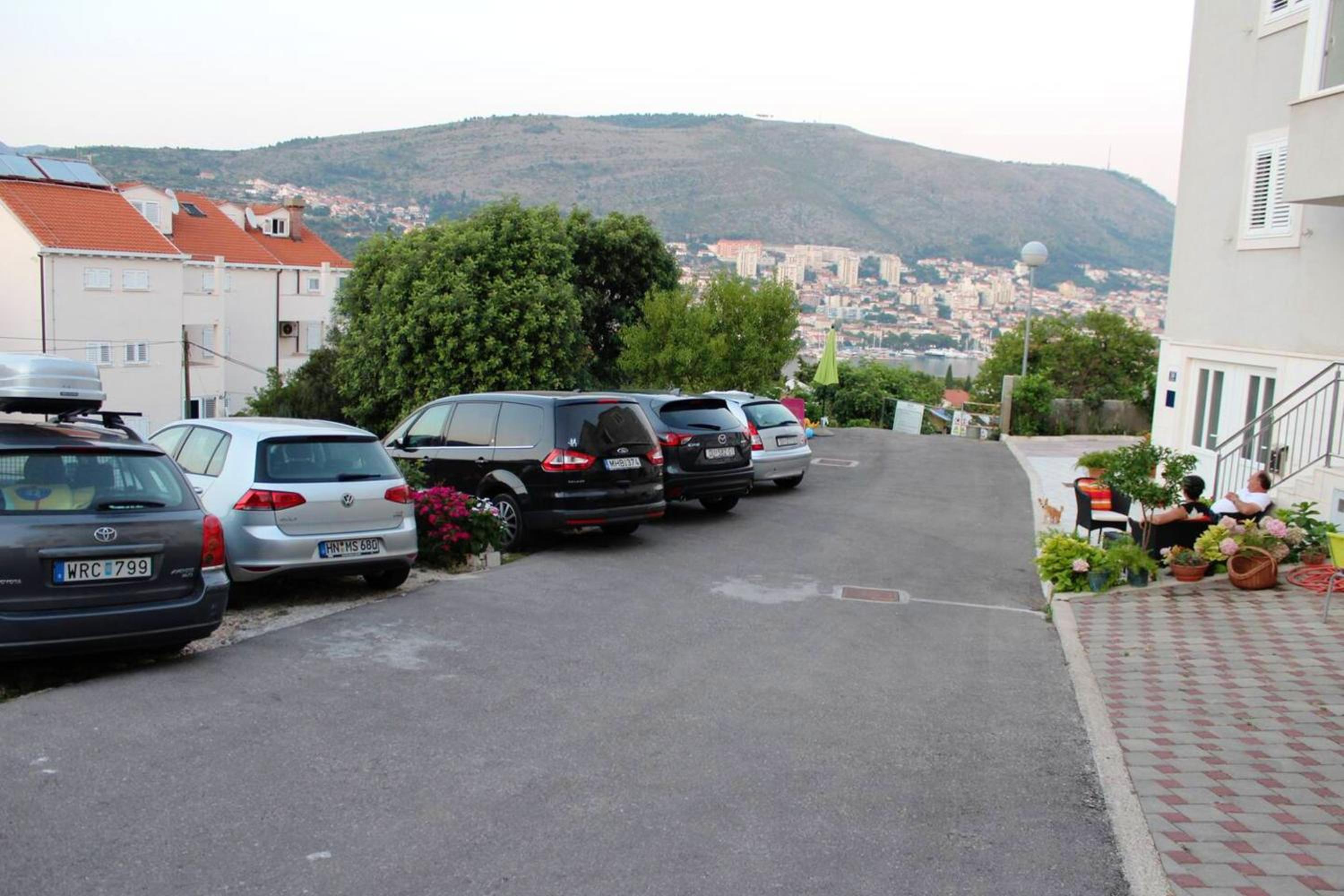 Elegant Apartment in Dubrovnik with 40 m² Terrace
