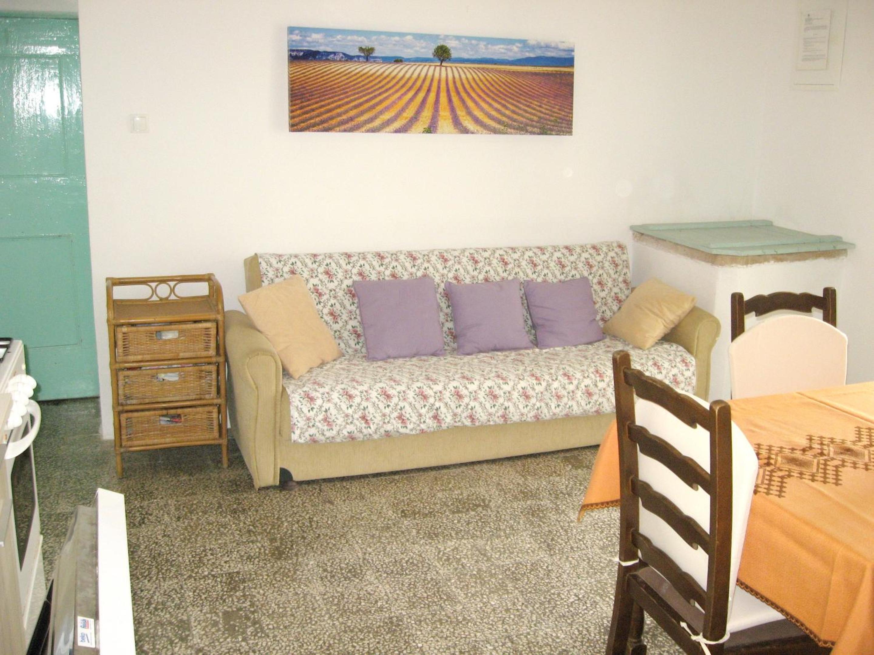Charming House in Sveti Jakov, Mountain View