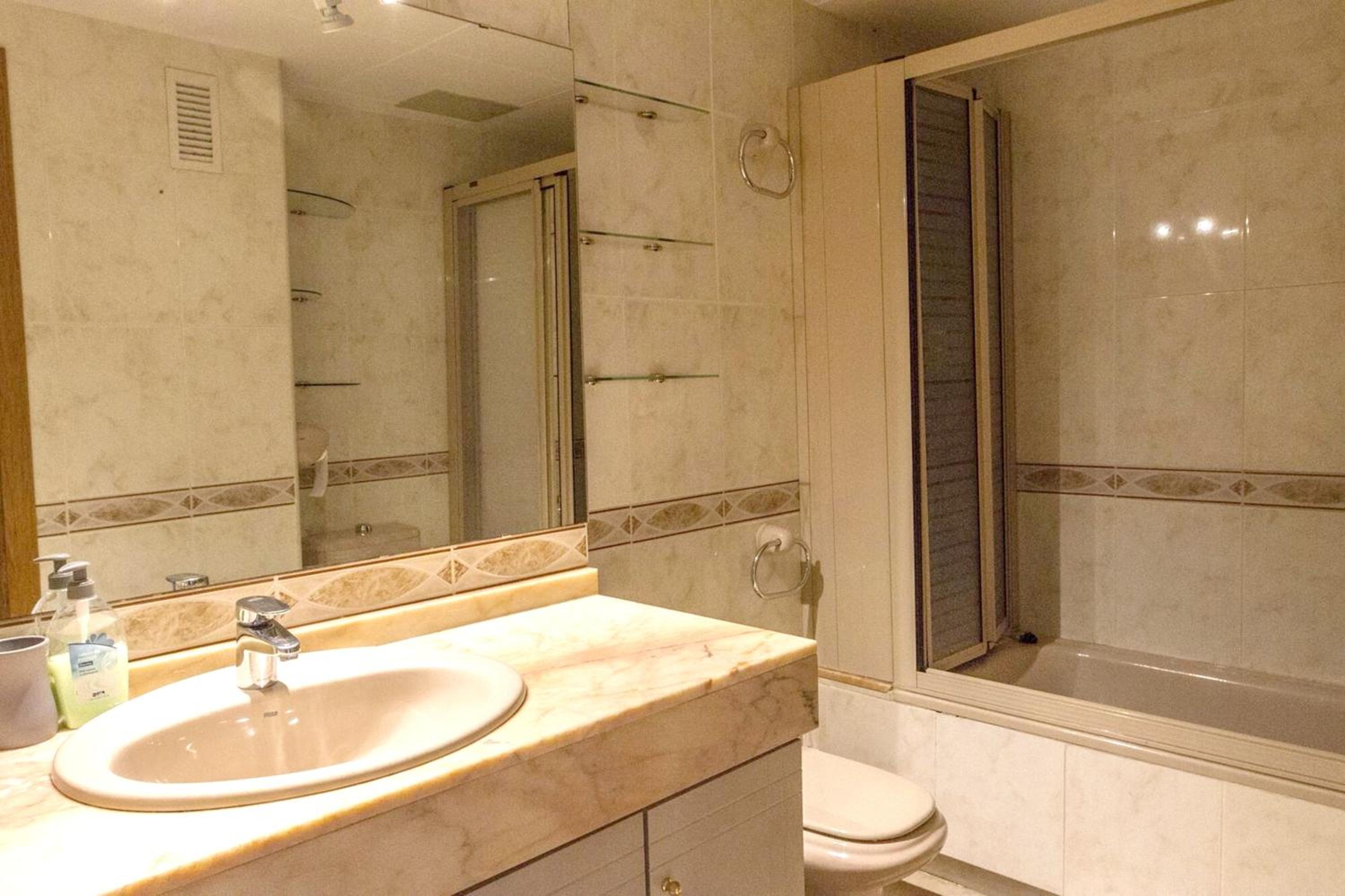 Modern Apartment in Salou - 50 m² + Pool