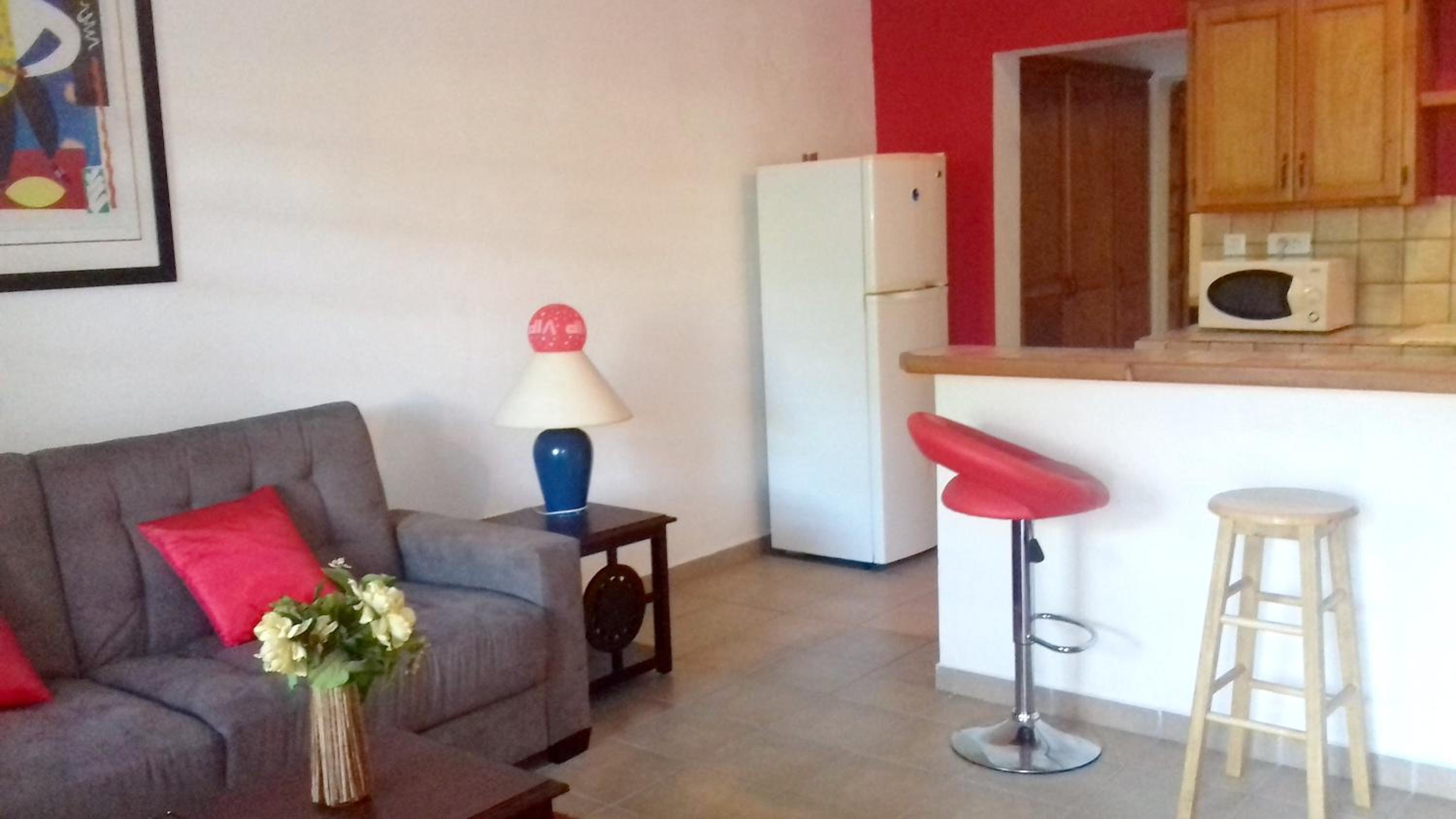 Cozy apartment with garden in La Savane 75 m² mountain view view 2
