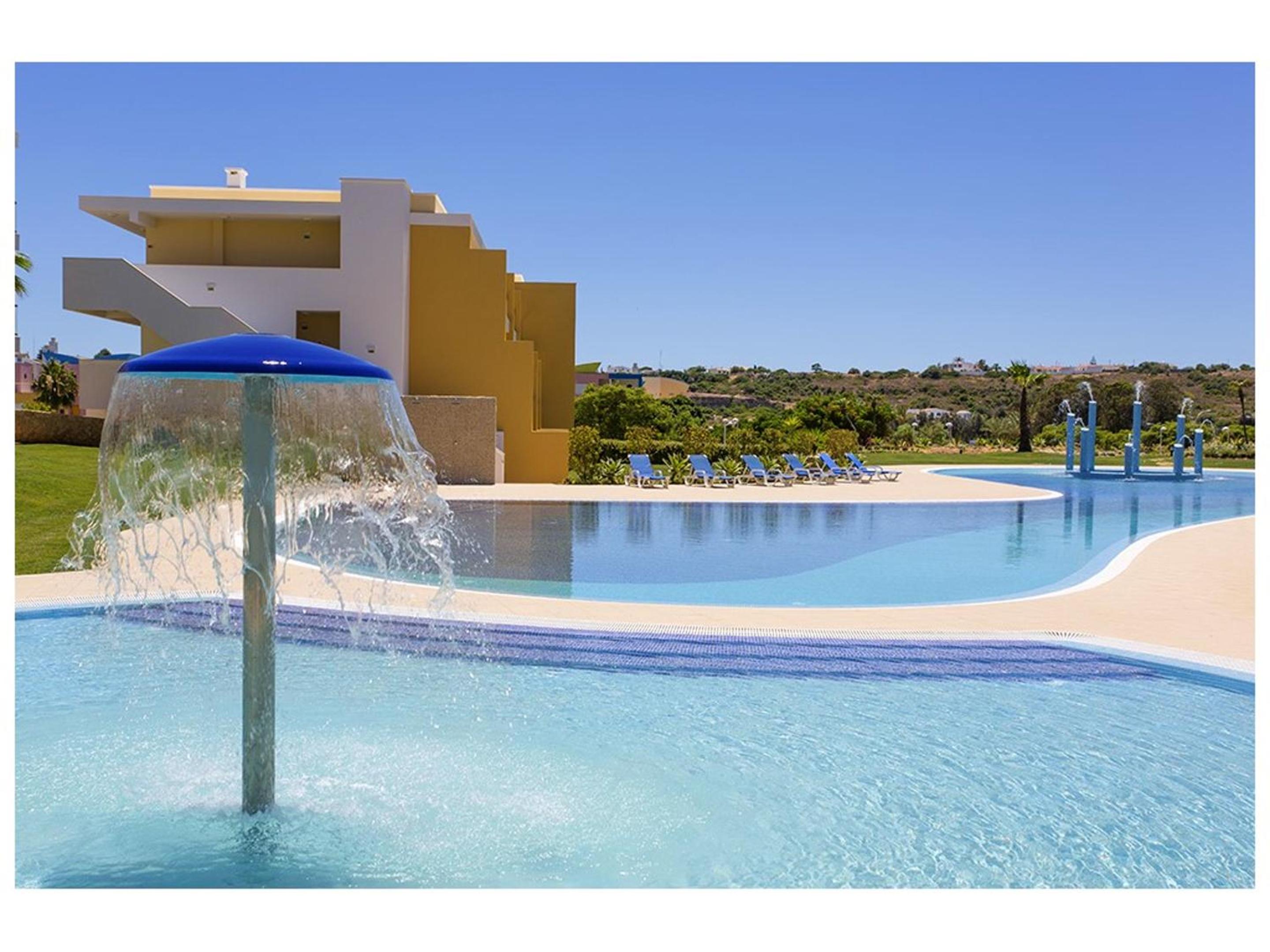 Spacious apartment in Albufeira with pool and terrace view 3