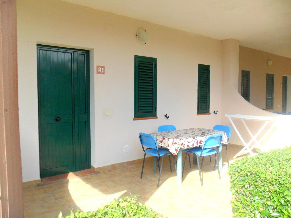 2 bedrooms appartement at Santa Maria 600 m away from the beach with shared pool furnished garden and wifi