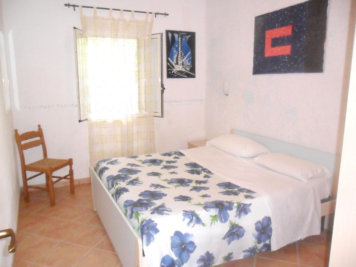 2 bedrooms appartement at Santa Maria 600 m away from the beach with shared pool furnished garden and wifi