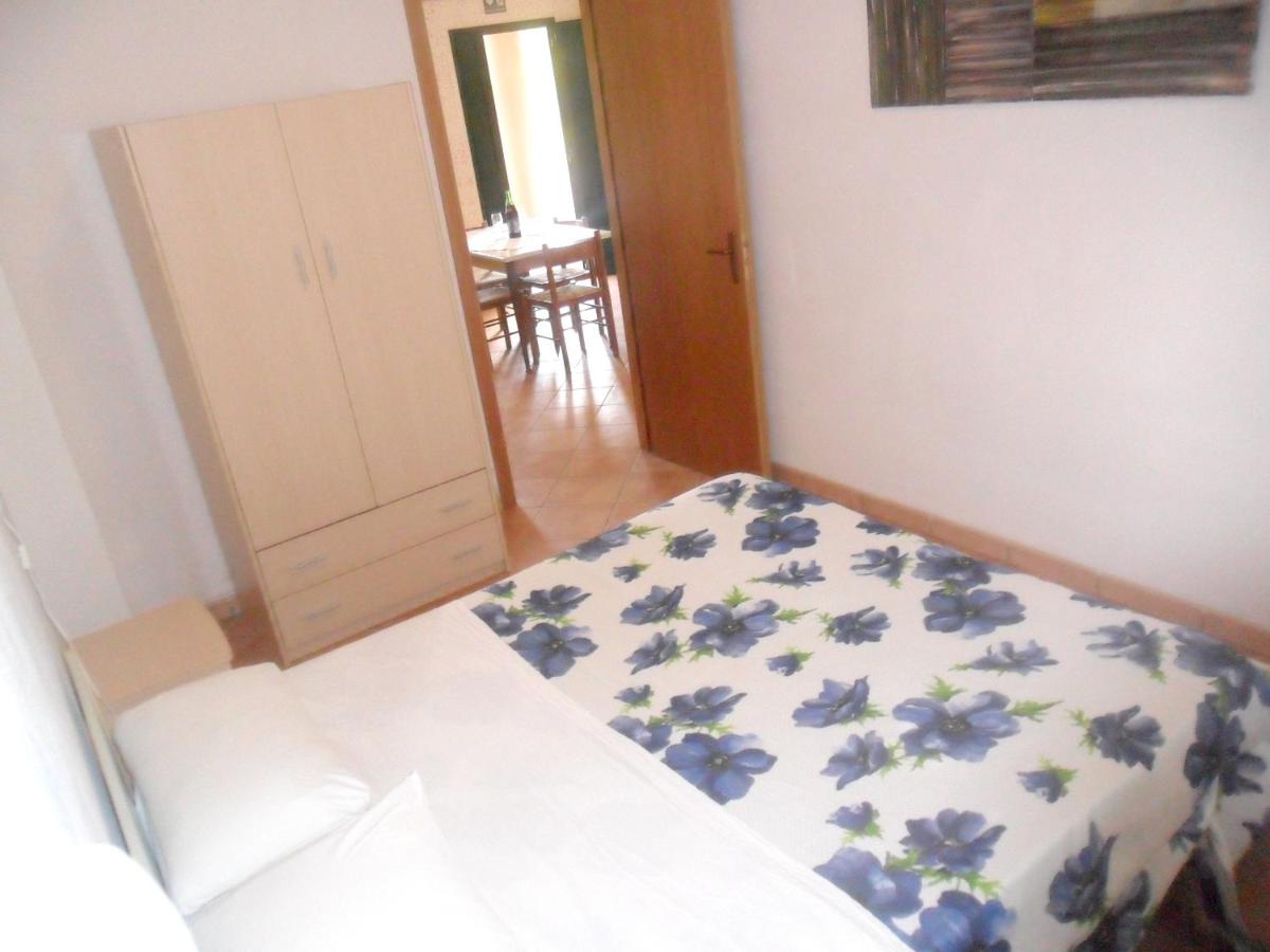 2 bedrooms appartement at Santa Maria 600 m away from the beach with shared pool furnished garden and wifi