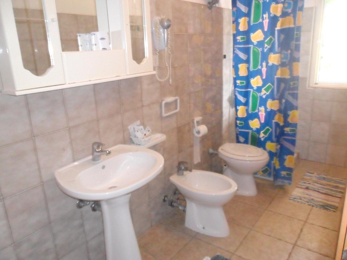 2 bedrooms appartement at Santa Maria 600 m away from the beach with shared pool furnished garden and wifi