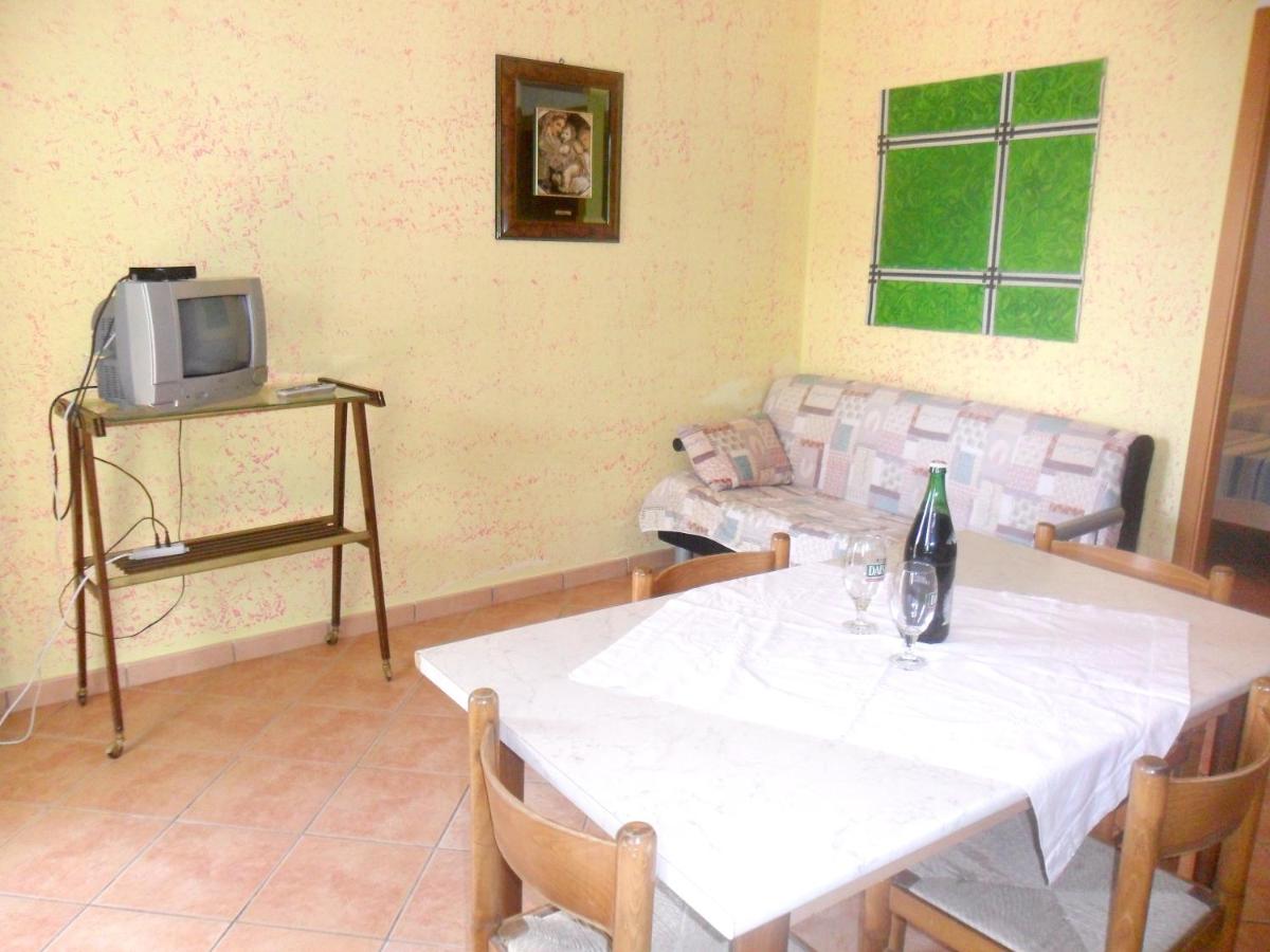 2 bedrooms appartement at Santa Maria 600 m away from the beach with shared pool furnished garden and wifi