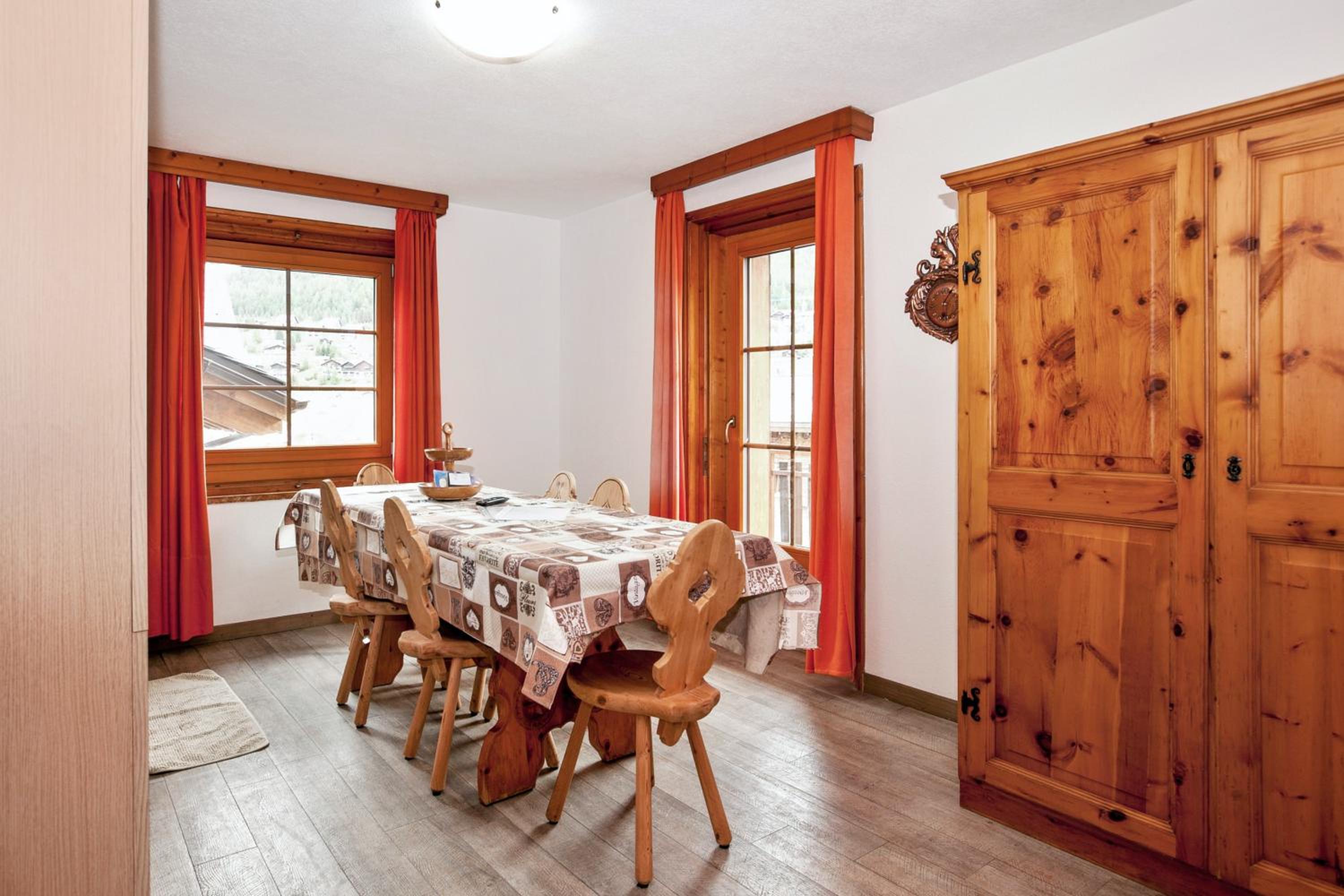 Comfortable Apartment in Livigno with Balcony