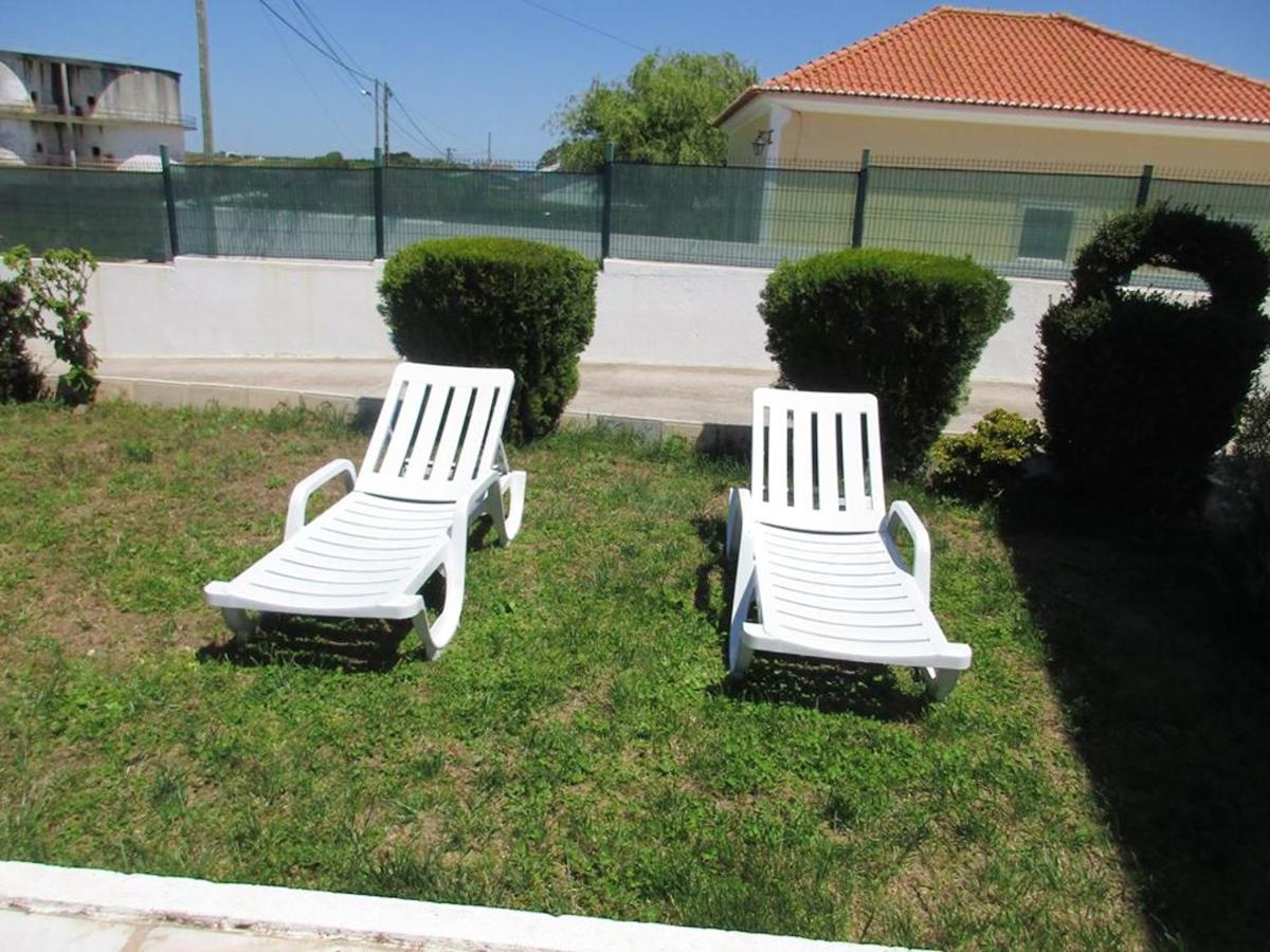3 bedrooms house with enclosed garden and wifi at Sobral de Monte Agraco view 5