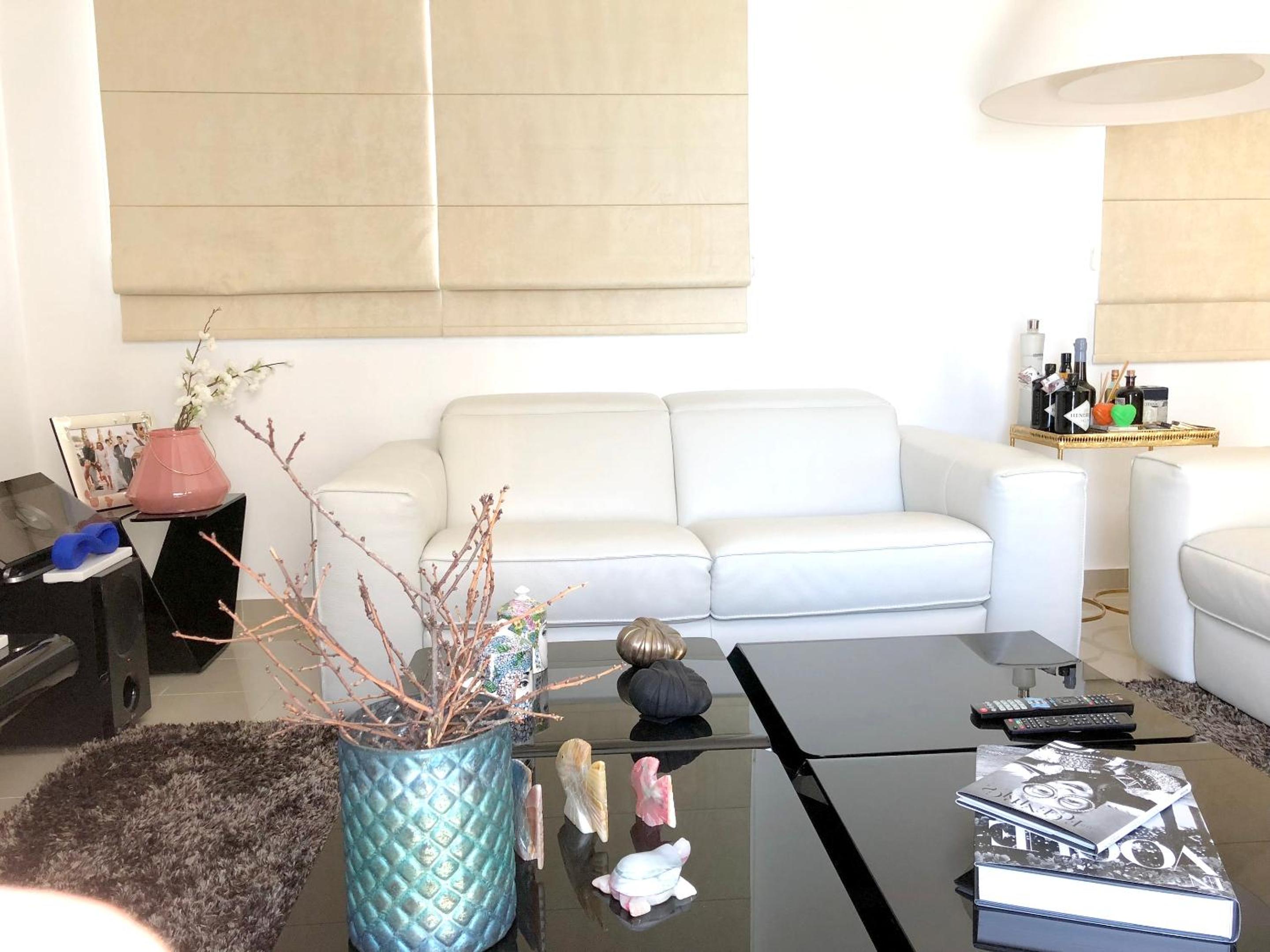 Elegant Villa in Peyia with Sea View and Private Pool