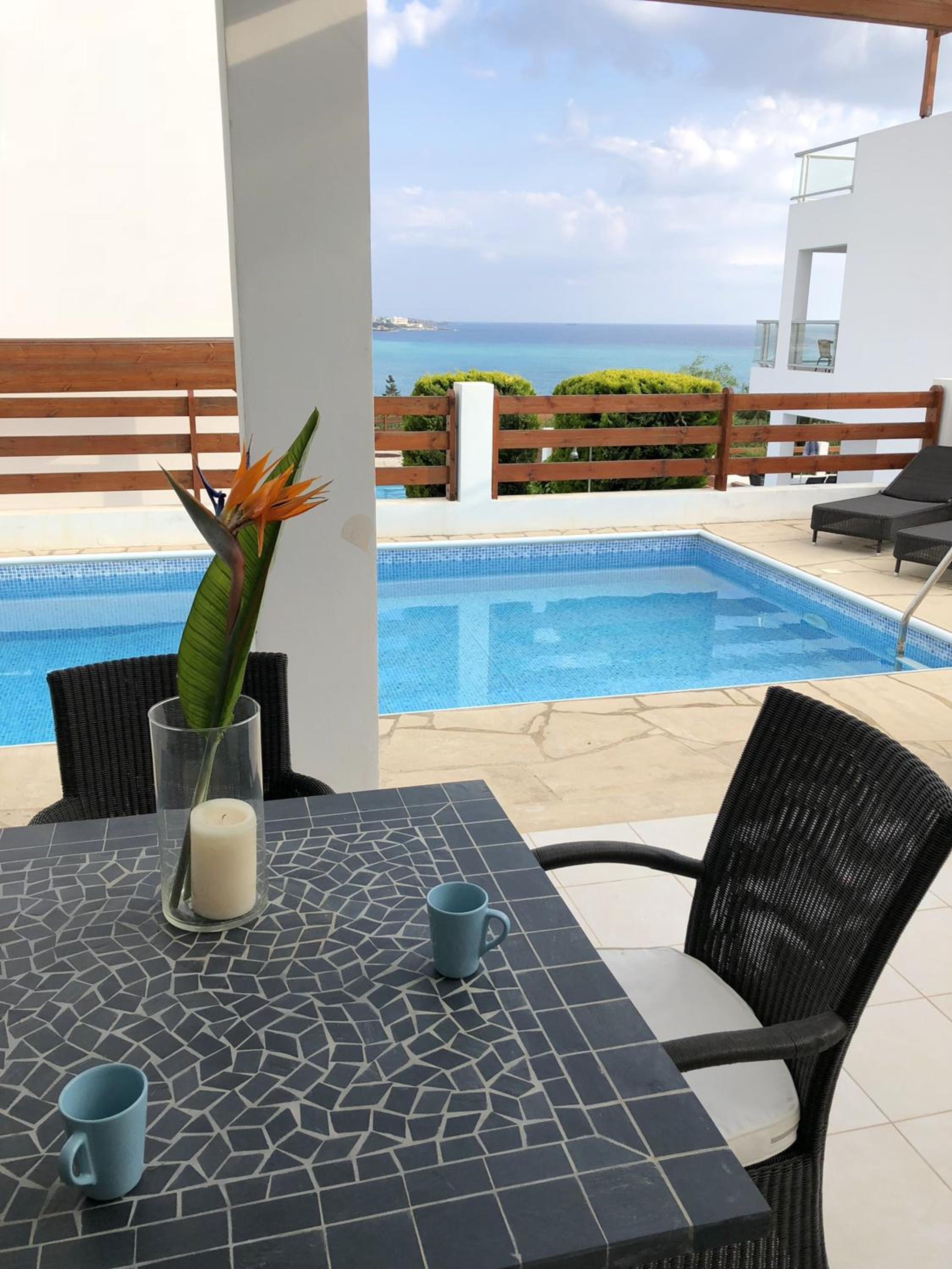 Elegant Villa in Peyia with Sea View and Private Pool