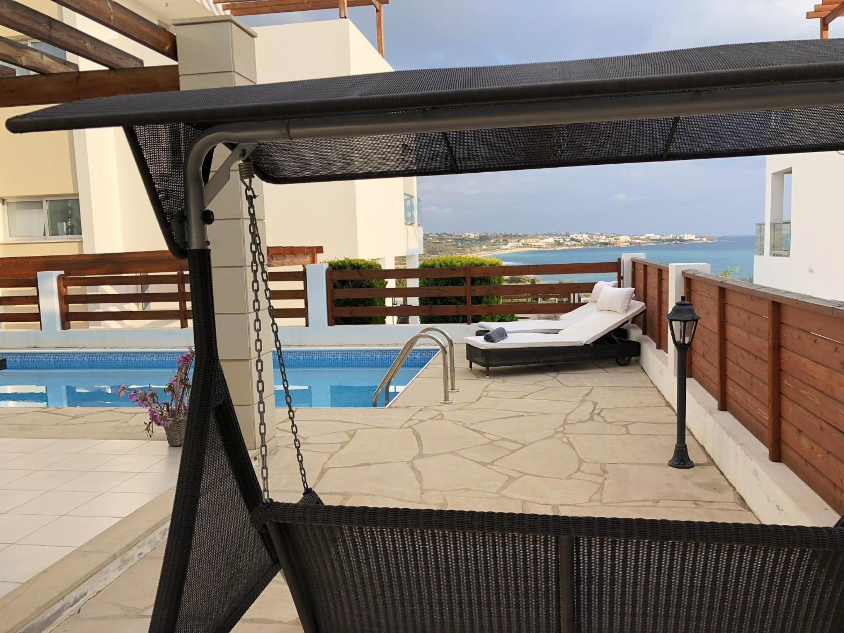 Elegant Villa in Peyia with Sea View and Private Pool