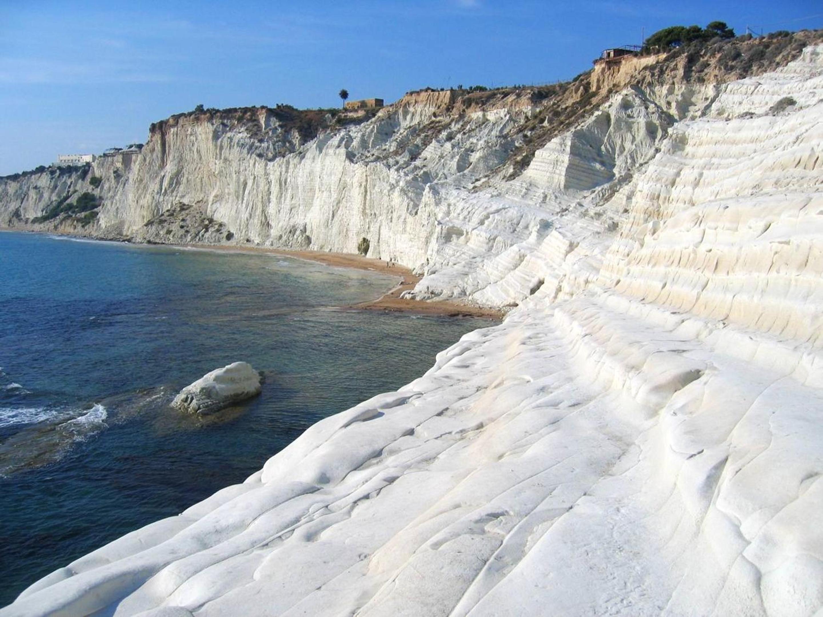 Charming apartment in Seccagrande 55 m² with sea view view 5