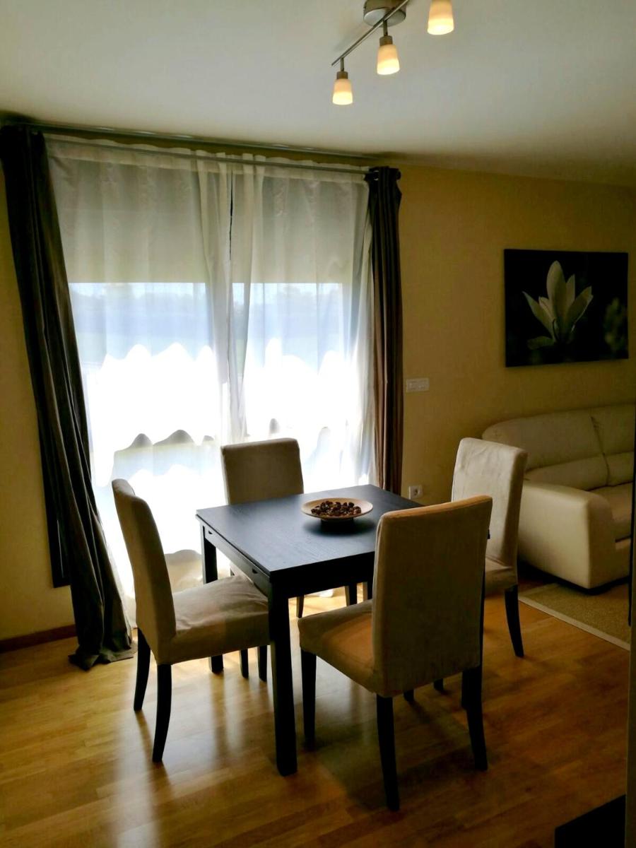 2 bedrooms appartement with terrace at Puerto de Vega 3 km away from the beach