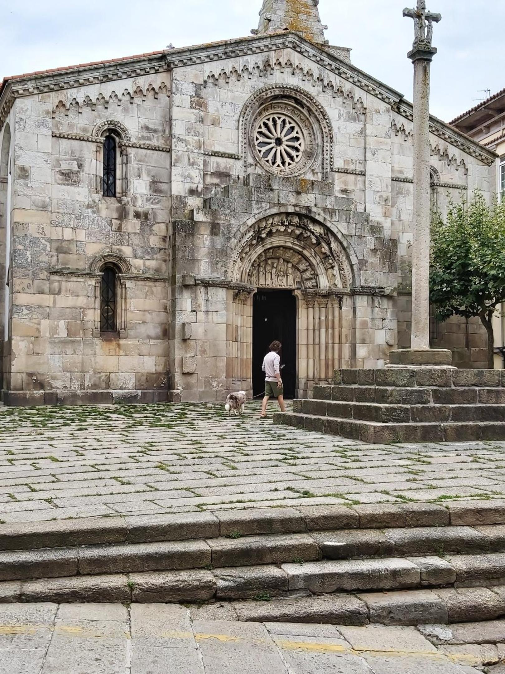 Spacious house with terrace and balcony in A Coruña photo 4
