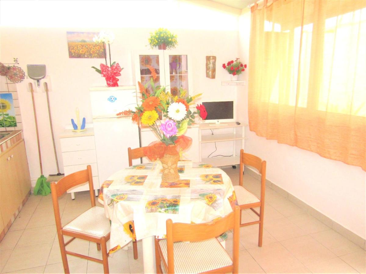 2 bedrooms house at Torre San Giovanni 700 m away from the beach with enclosed garden and wifi photo 2