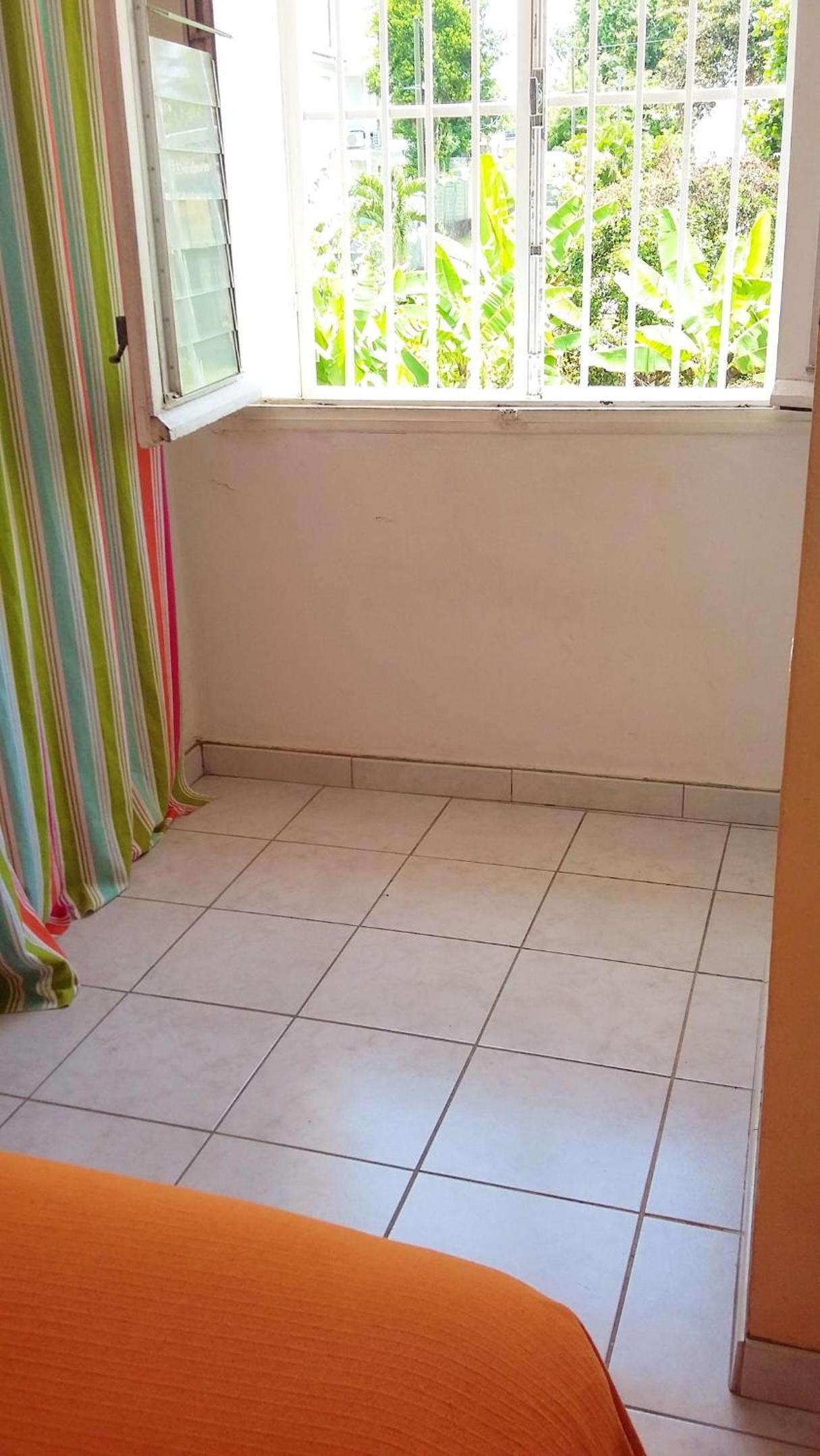 Studio cosy à Fort-de-France 22 m² avec jardin privé view 5