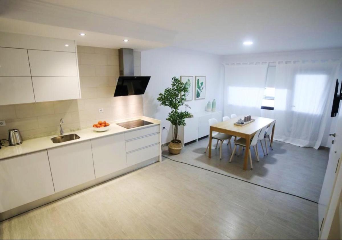 3 bedrooms appartement with city view furnished balcony and wifi at Corralejo photo 3