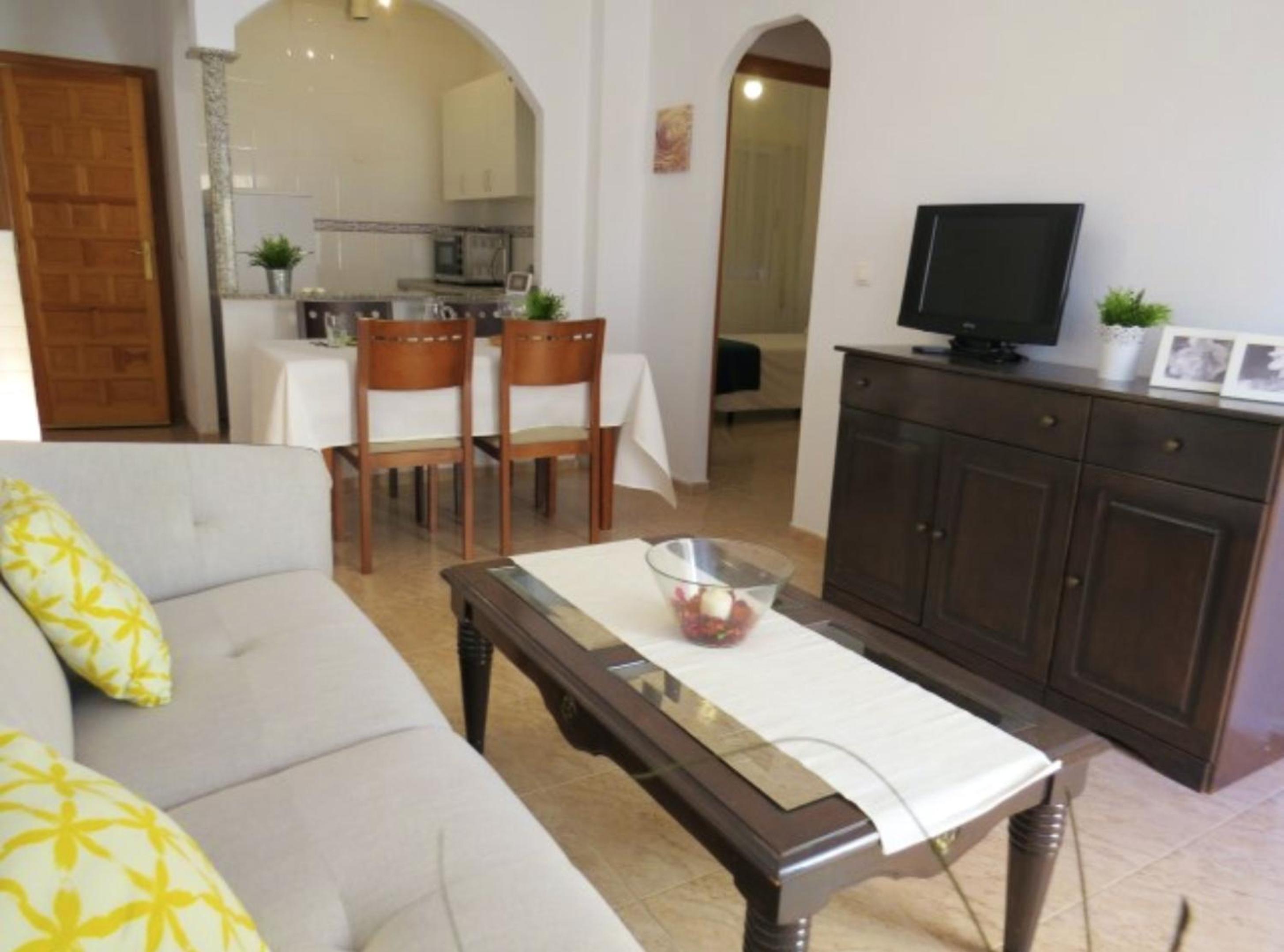 Elegant apartment in Torrevieja with shared pool
