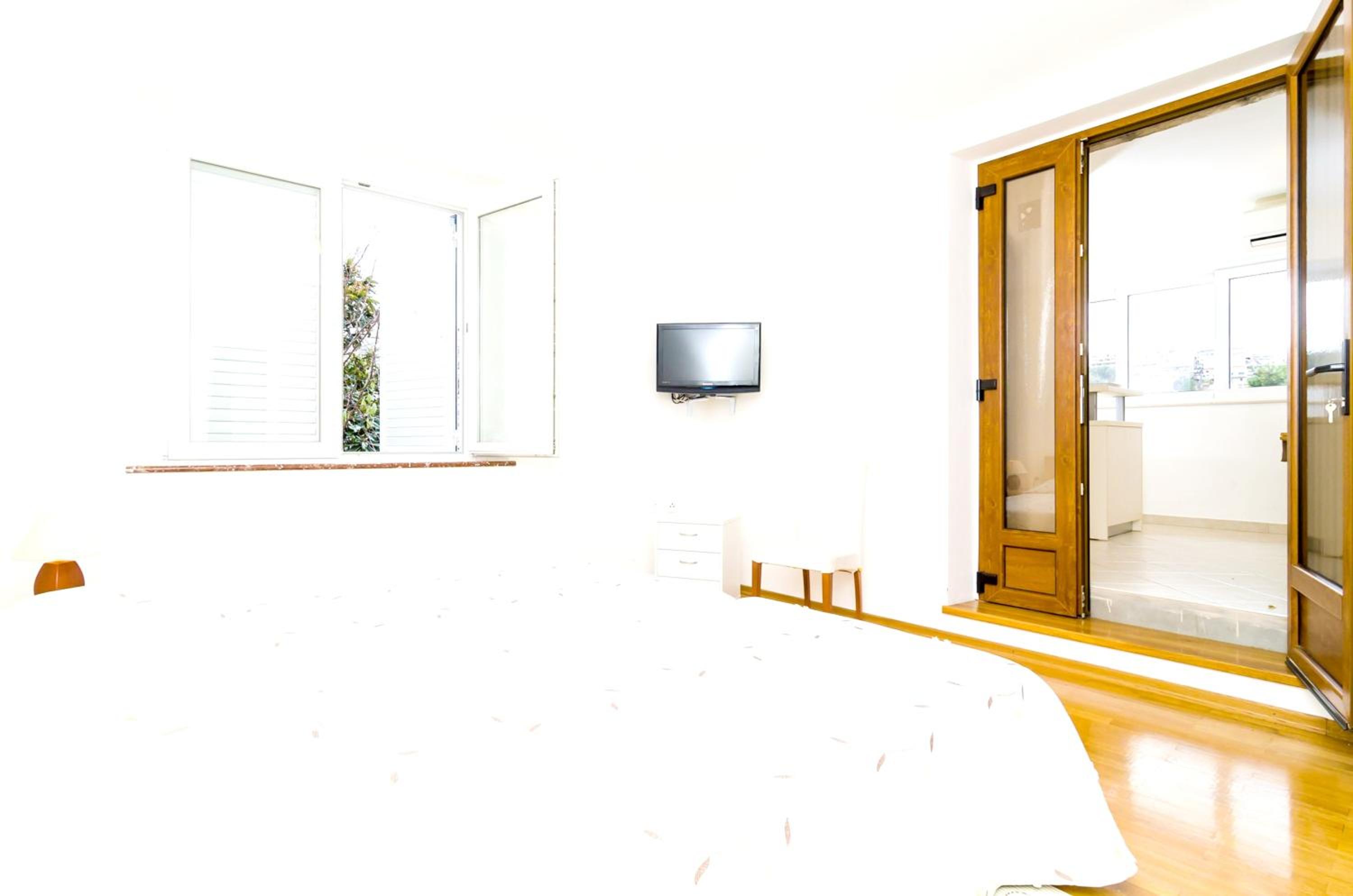 Cozy apartment in Dubrovnik 36 m² sea and garden view