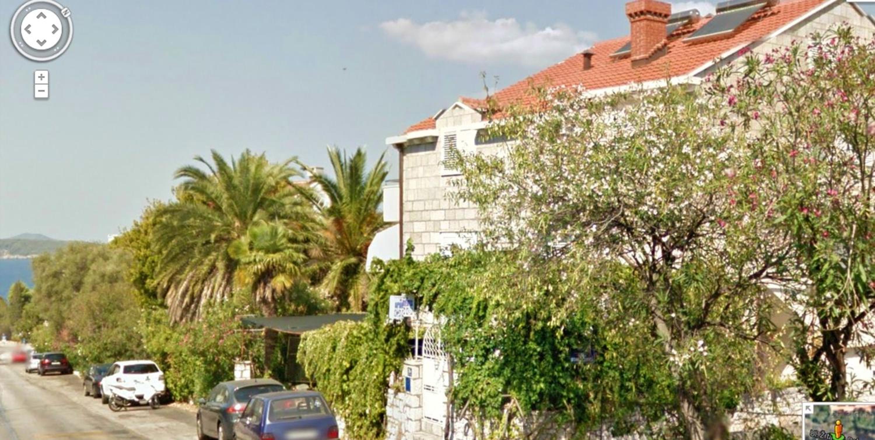 Cozy apartment in Dubrovnik 36 m² sea and garden view