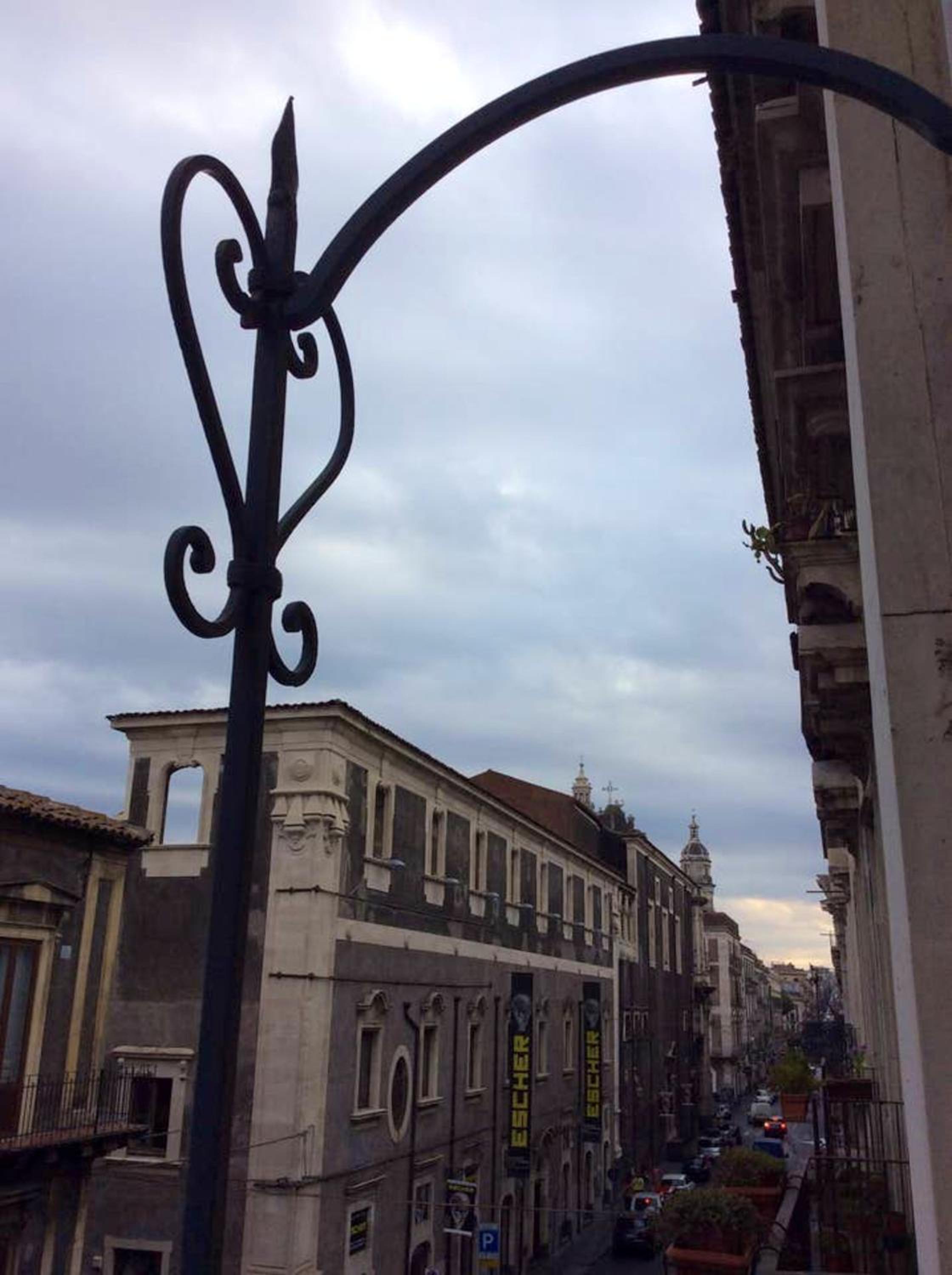 Spacious Apartment in Catania, terrace & city view view 3