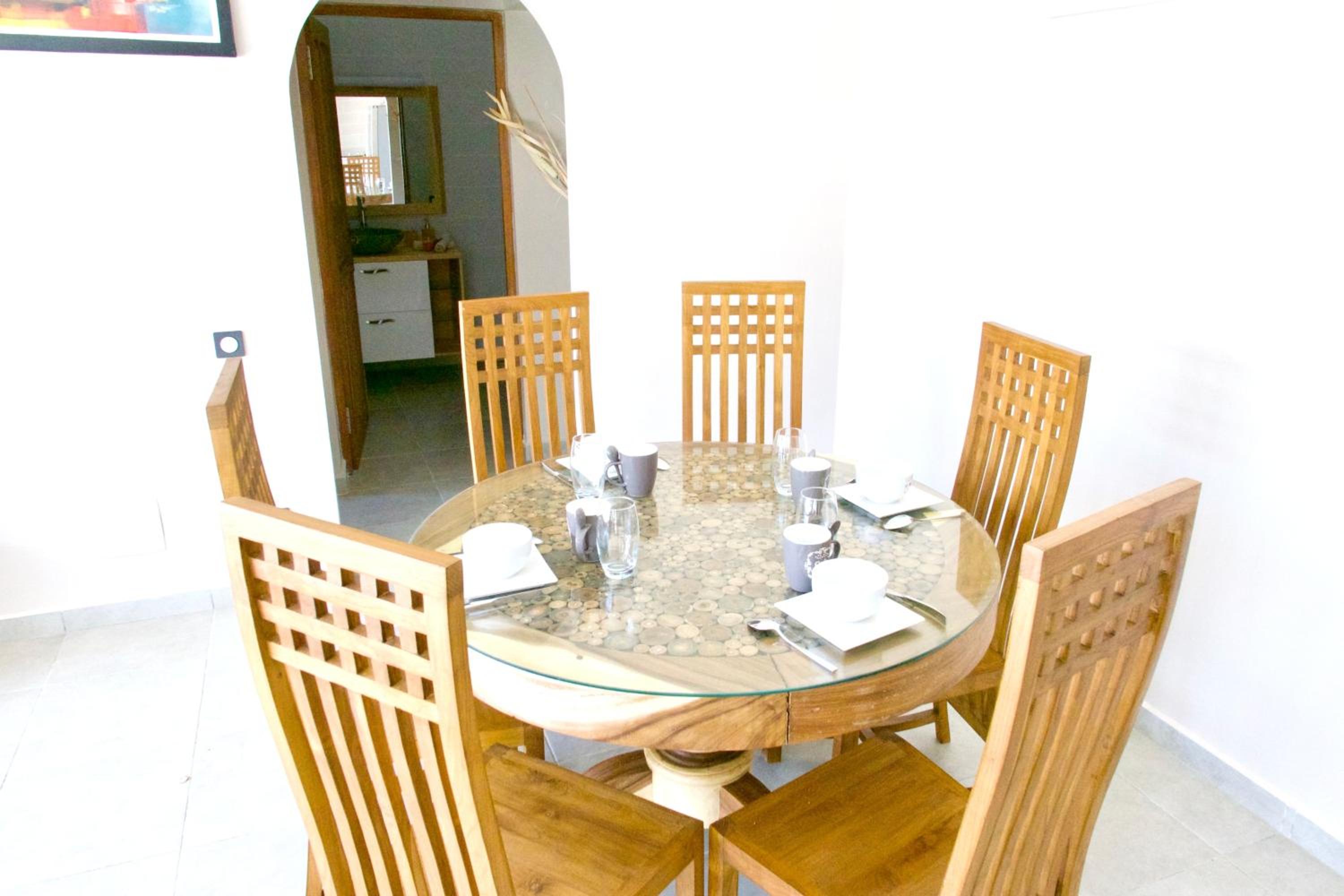 Maison de charme a Sainte Anne + Jacuzzi