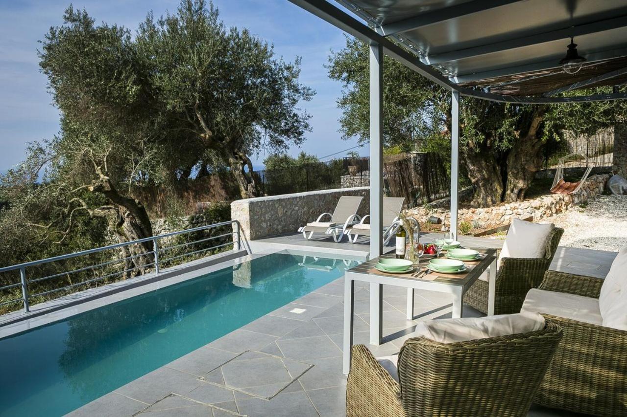 Aelia Cottage view 3