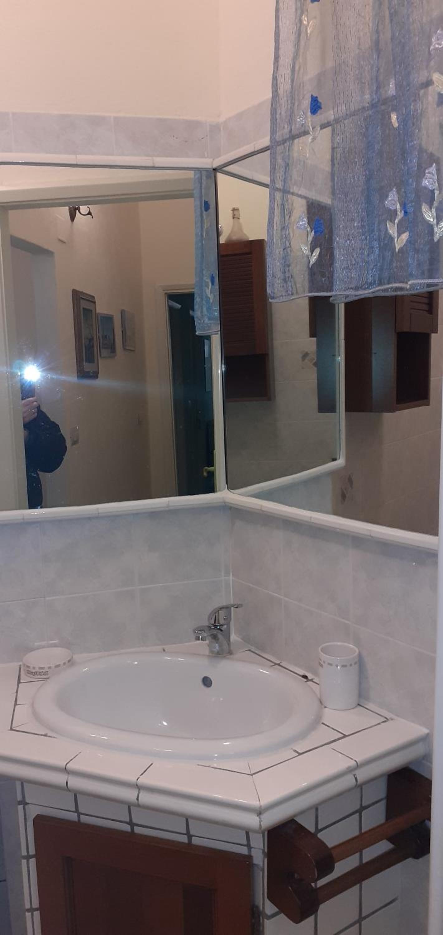 Photo 33