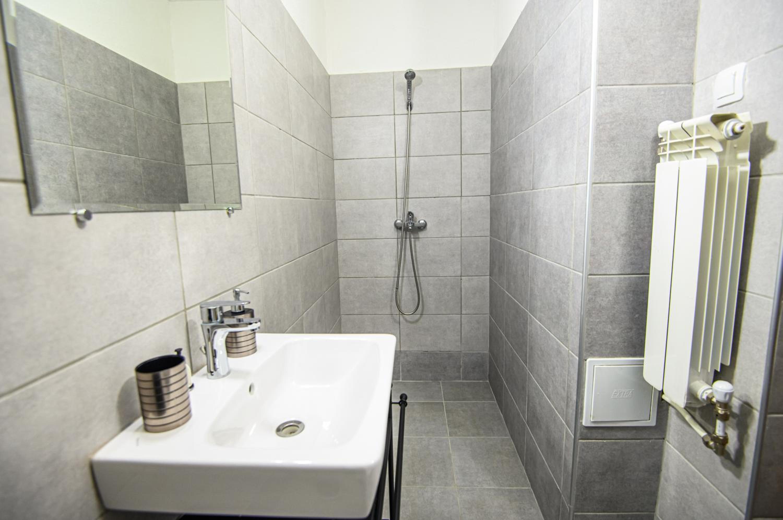 Guest House 7