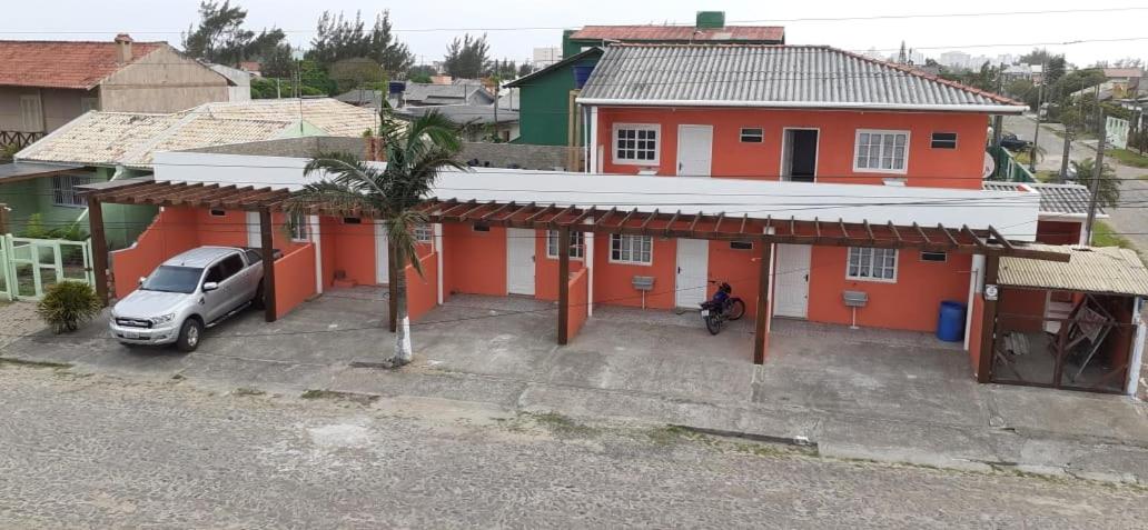 RESIDENCIAL FÁVERO
