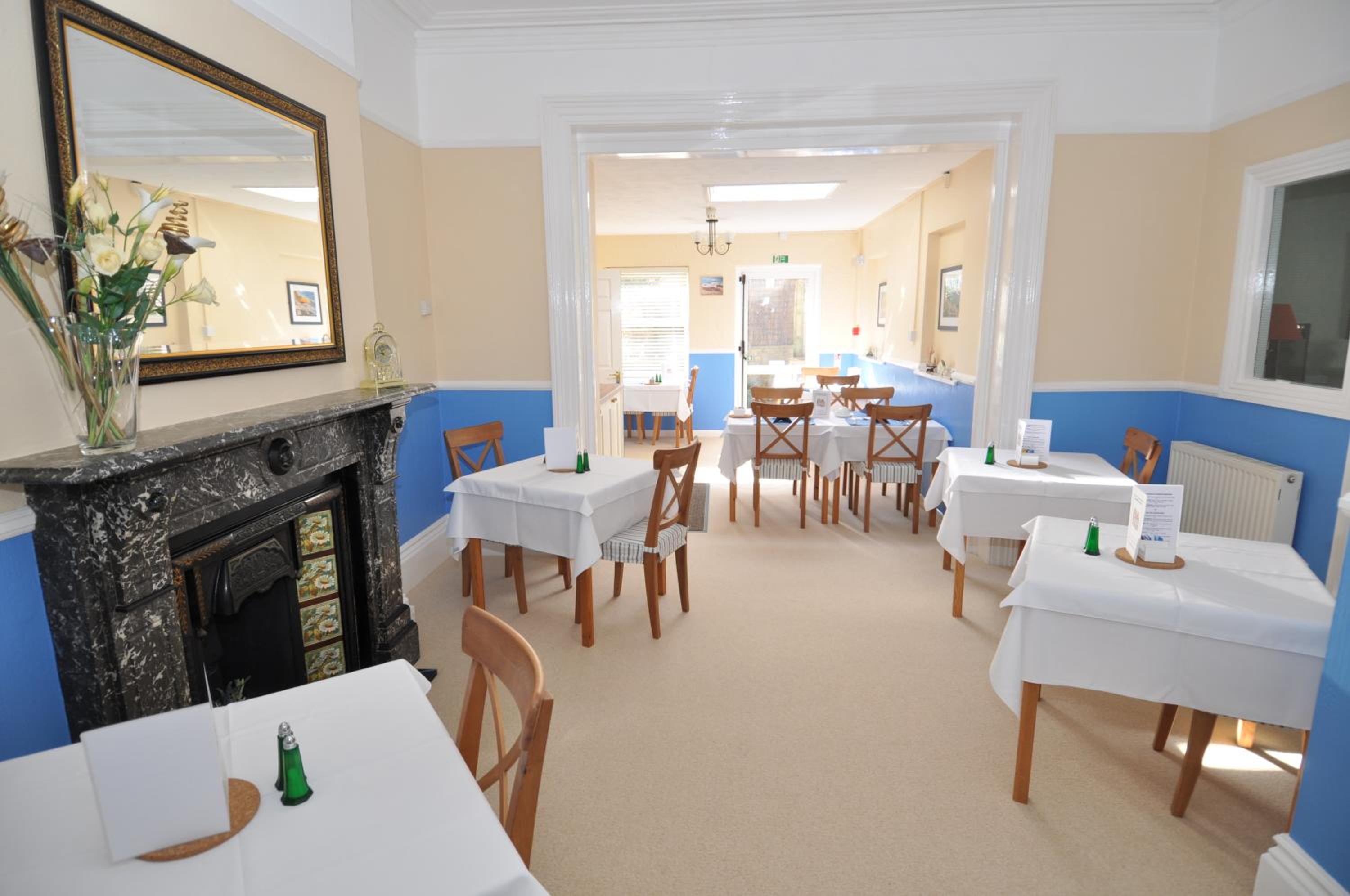 Westbury Lodge