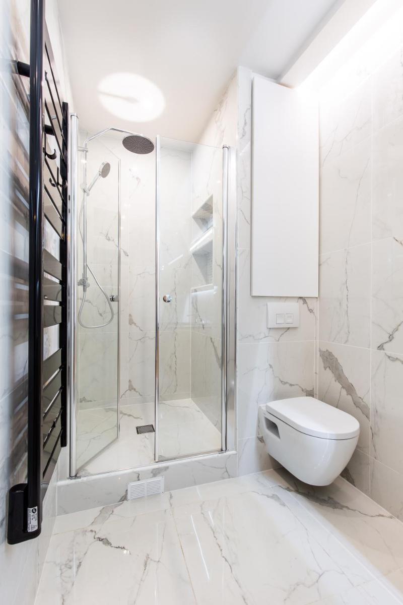 CMG-Clery - Place des Victoires