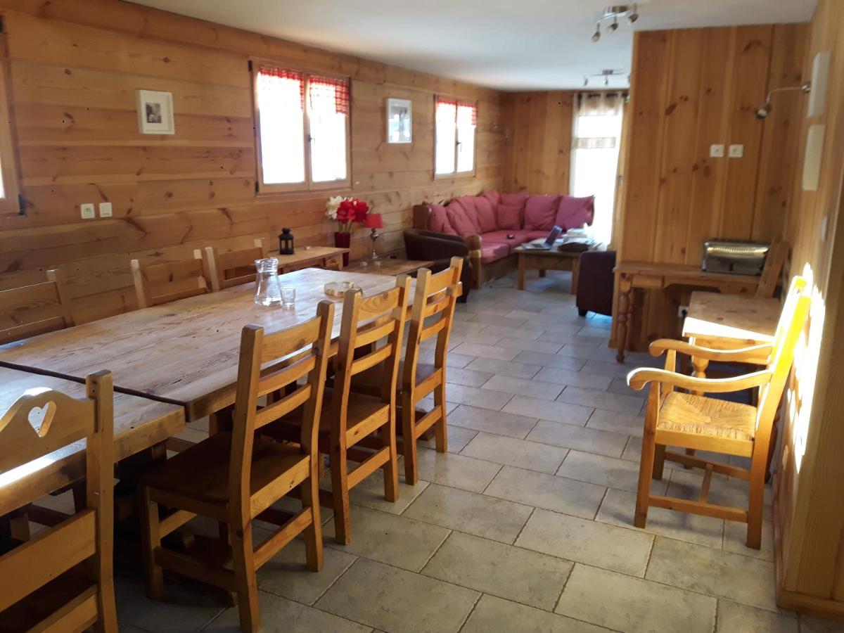 Chalet La Breche view 3