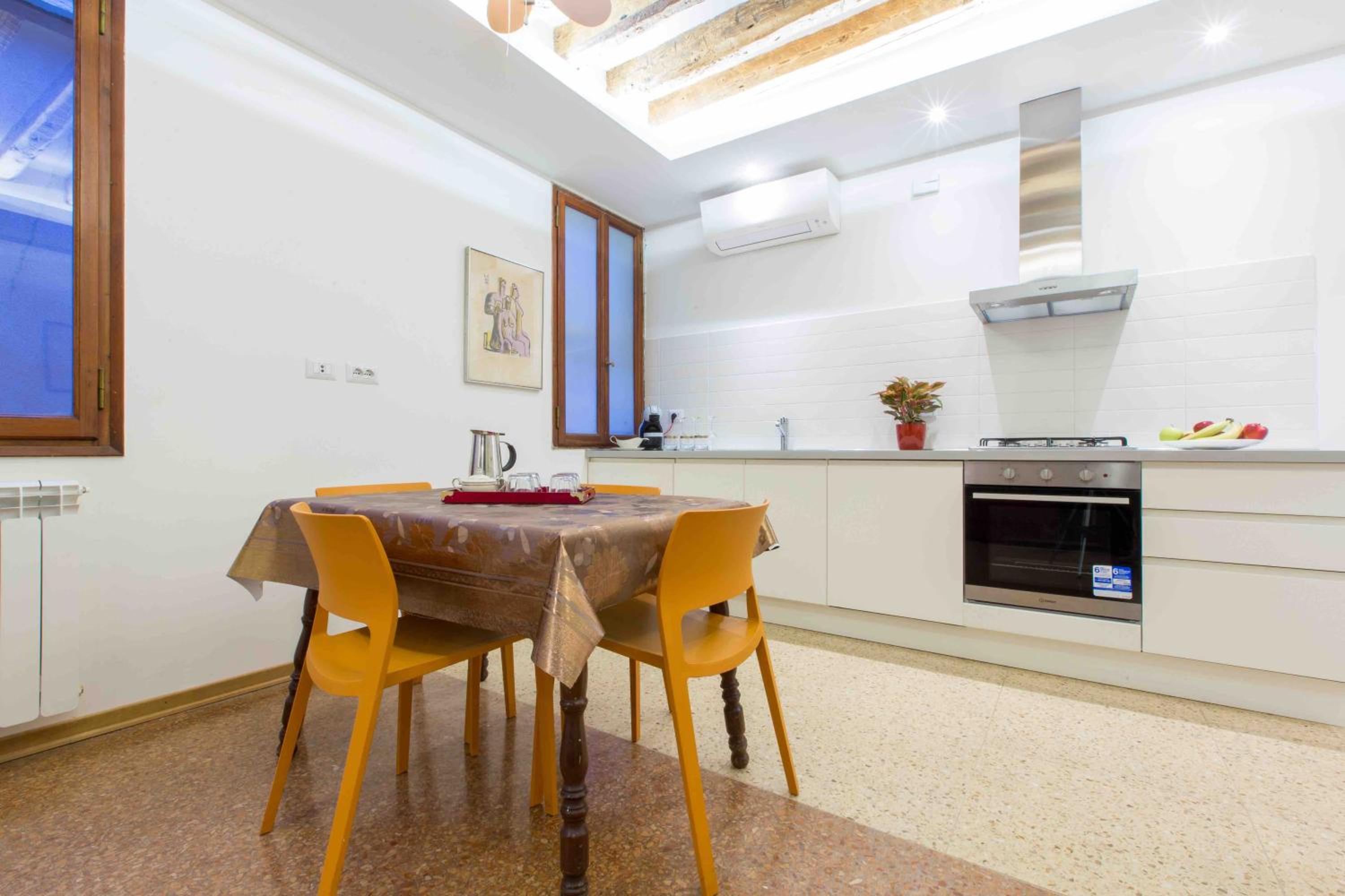 CA GRIMANI Double Apartment: private terrace and stunning view