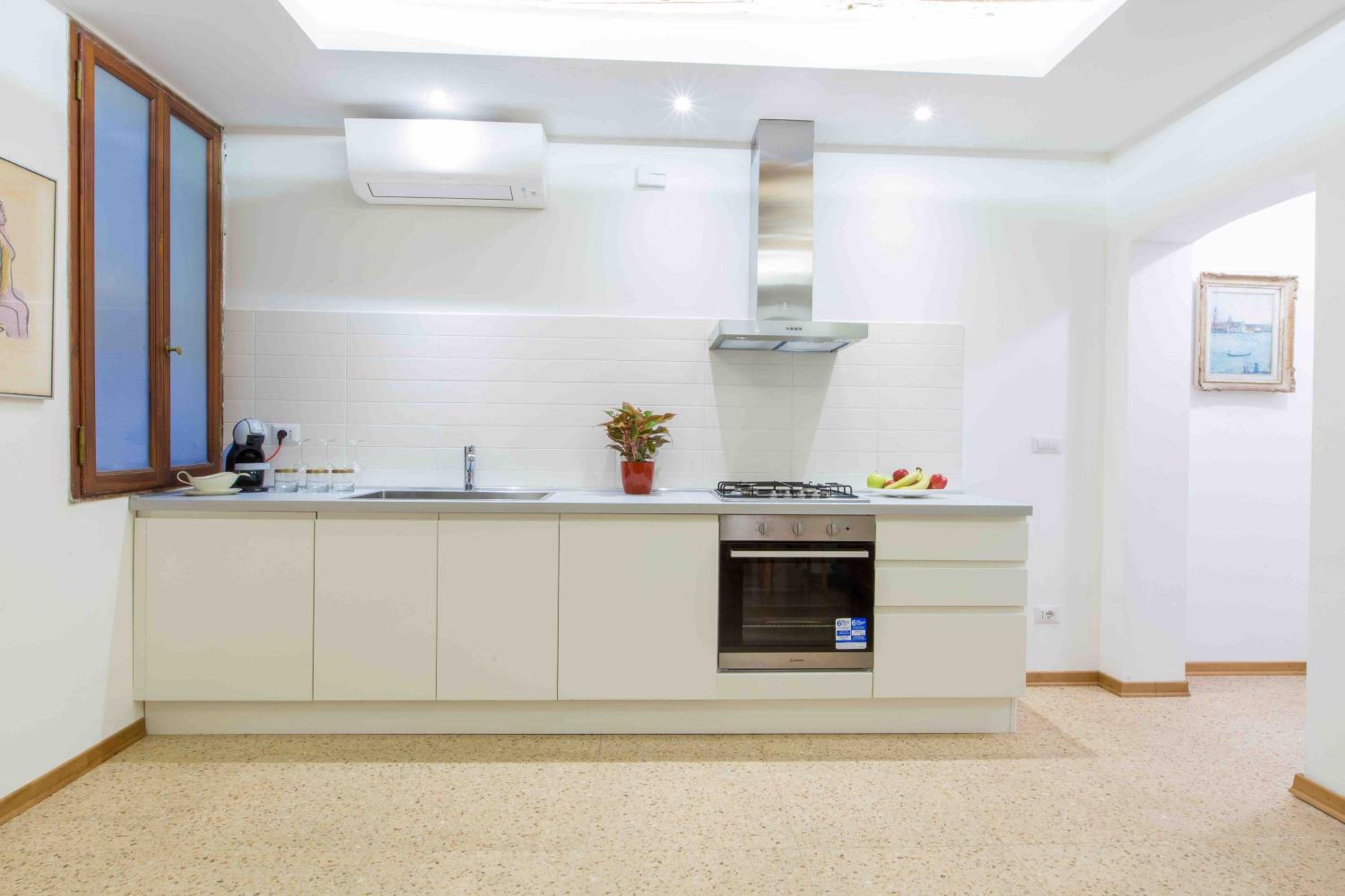 CA GRIMANI Double Apartment: private terrace and stunning view