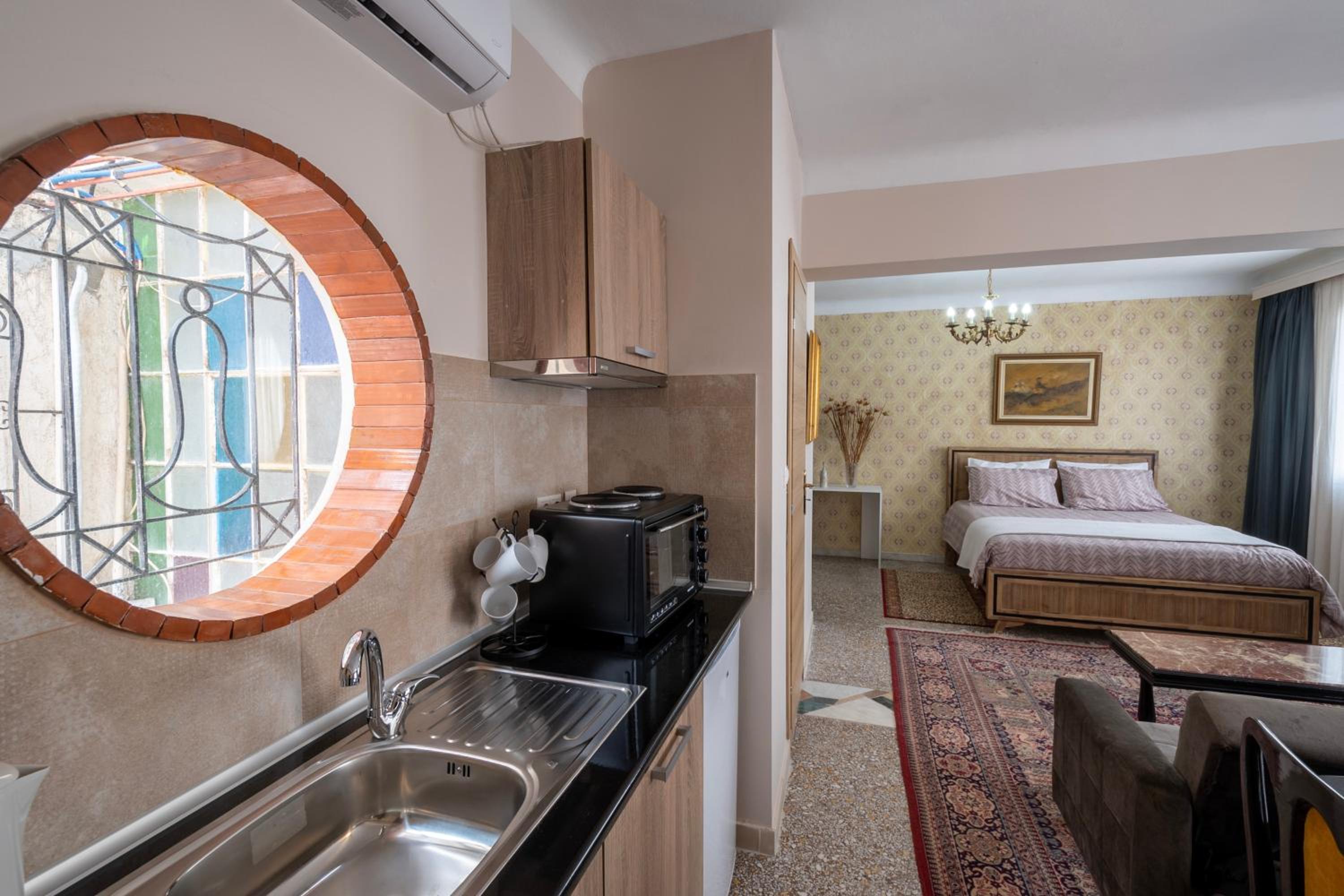 hotel room