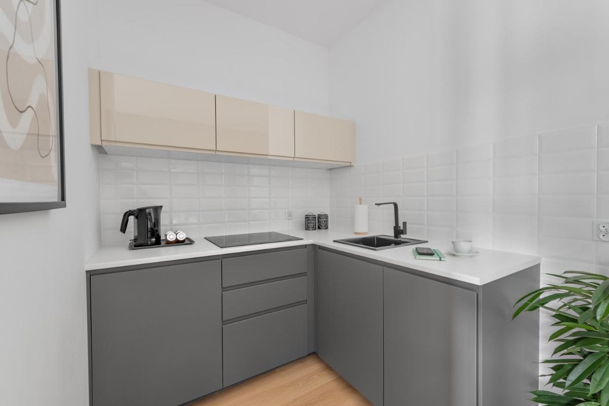 HARBOR APARTMENTS - Zabrska view 3