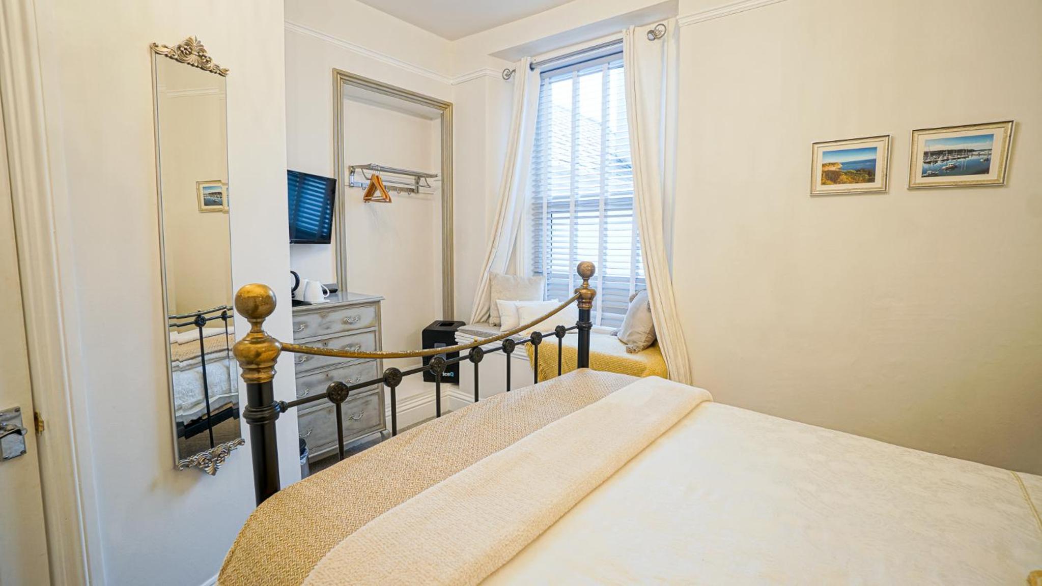 Trefoil Guest House