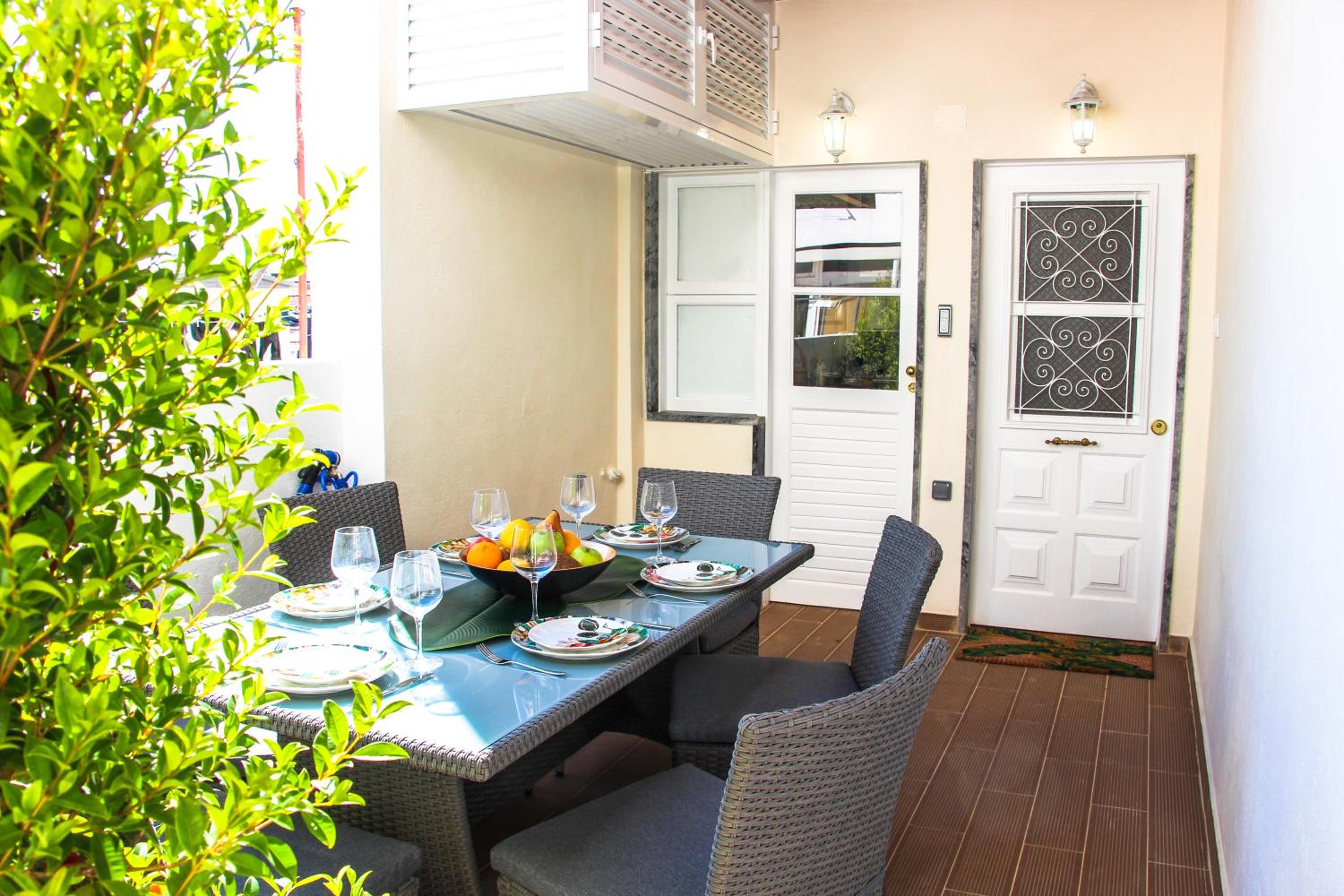 Hotel Apartamentos SweetHomes - Image 1