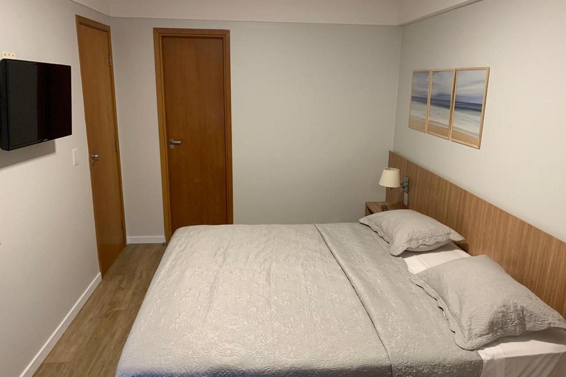 LINDO APARTAMENTO COM VISTA - PRAIA DE PONTANEGRA