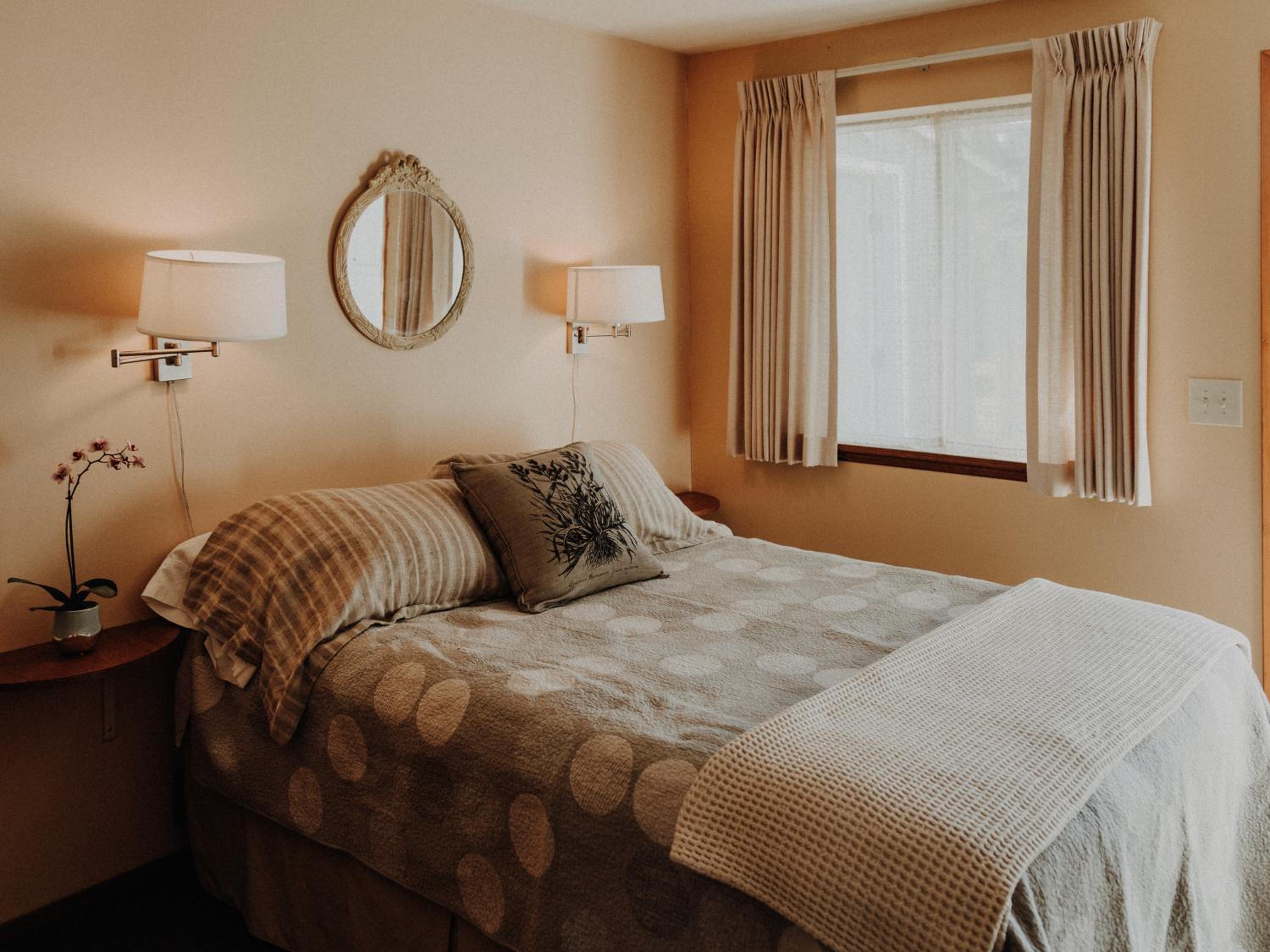 Dungeness Bay Cottages - Property Image 4