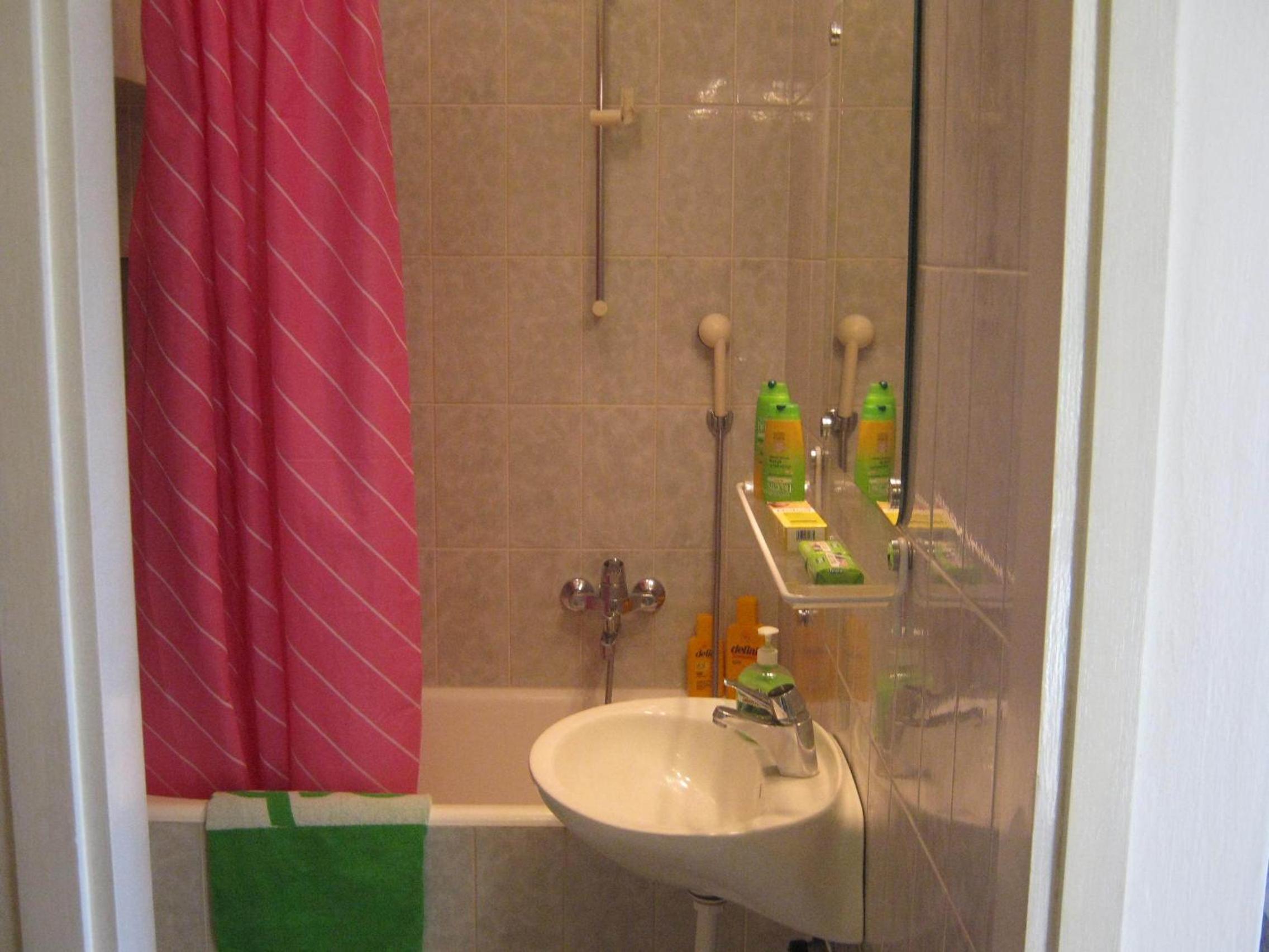 Apartments and Rooms Artemida